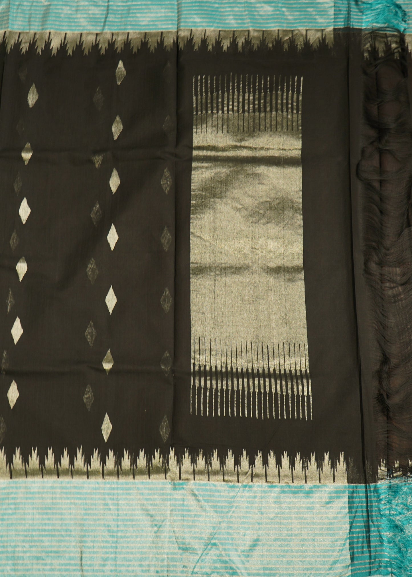 Black Ponduru Pallu Jamdani Pure Cotton Handloom Saree