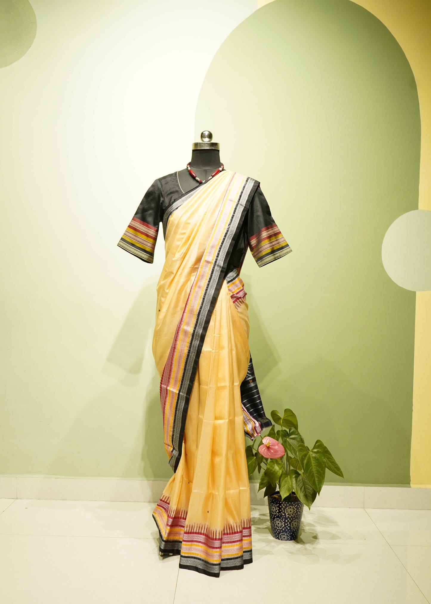 Light Apricot Orissa Pure Silk Kathifera Border Handloom Saree