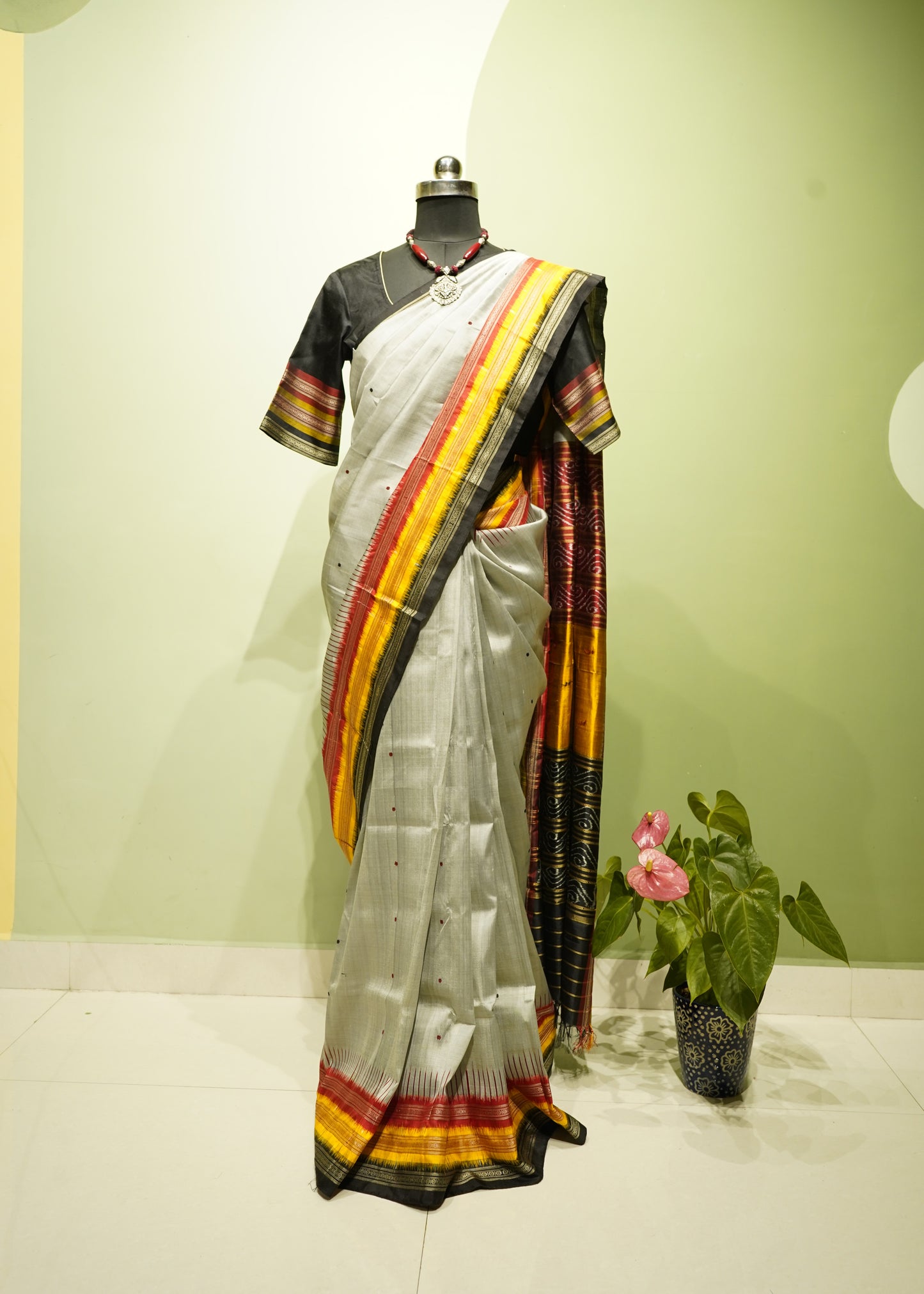 Grey Orissa ikkat Pure Silk Kathifera Border Handloom Saree