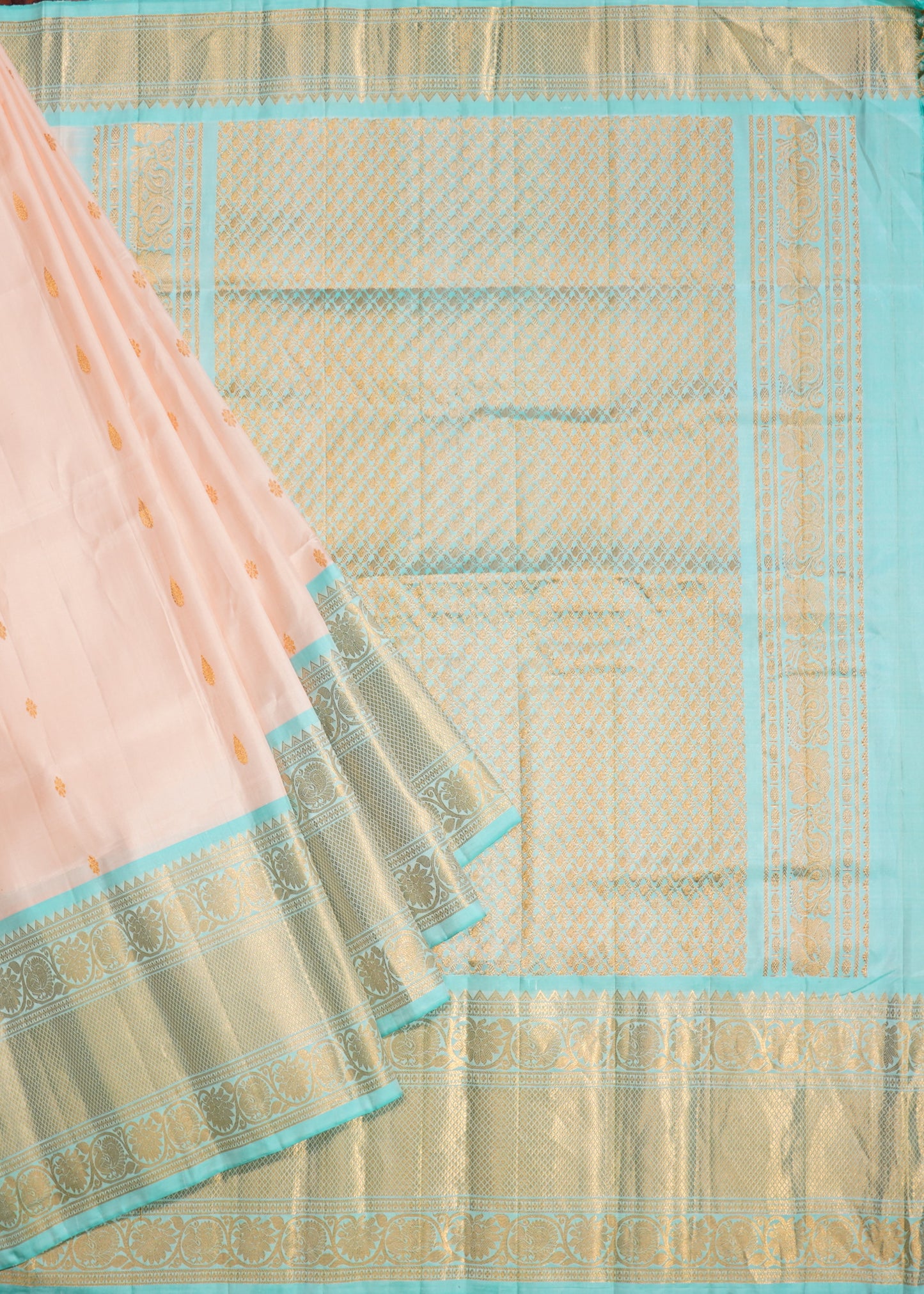 Light Apricot Gadwal Zari Buti Pure Silk Handloom Saree