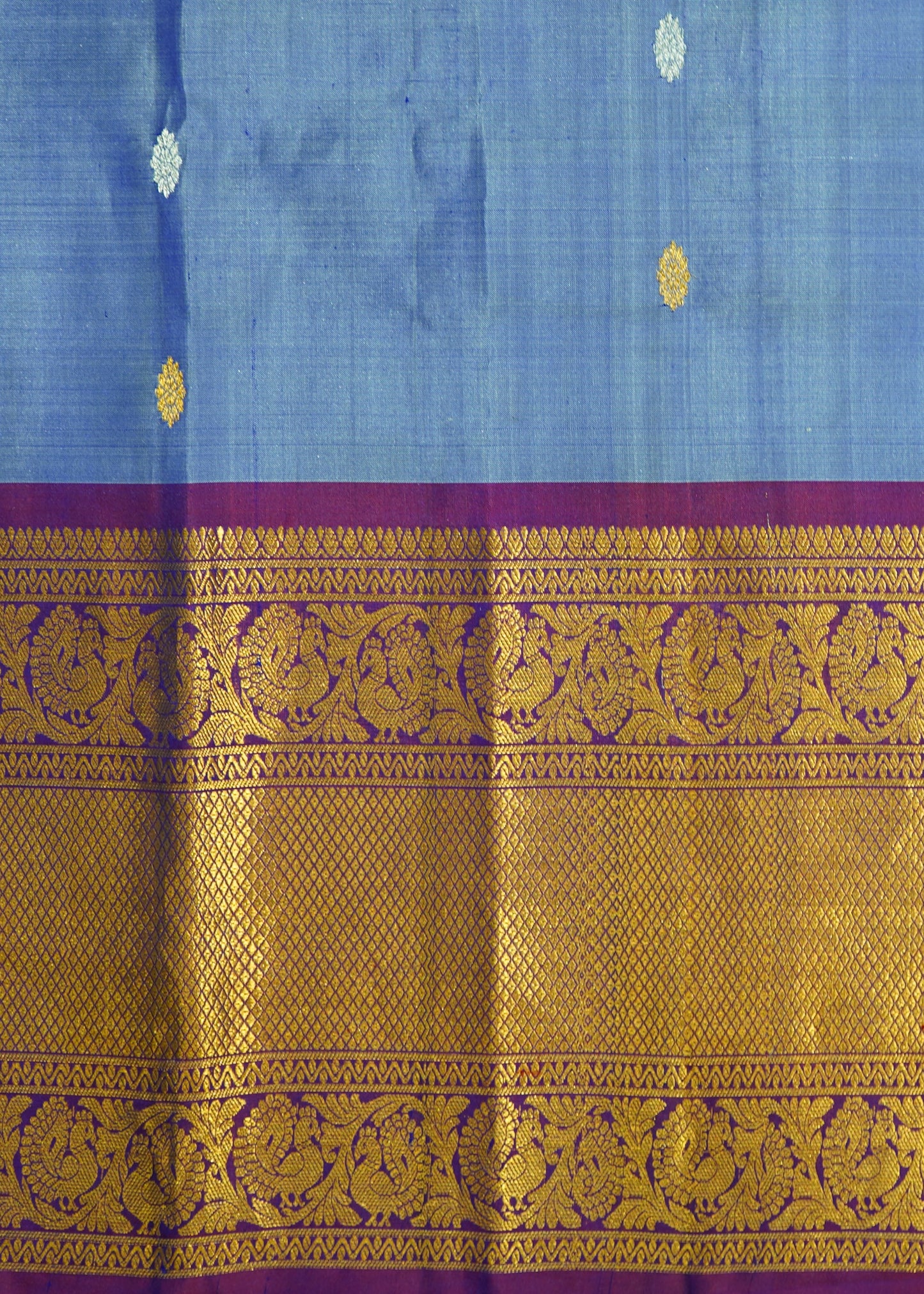 Light Violet Gadwal Zari Buti Pure Silk Handloom Saree