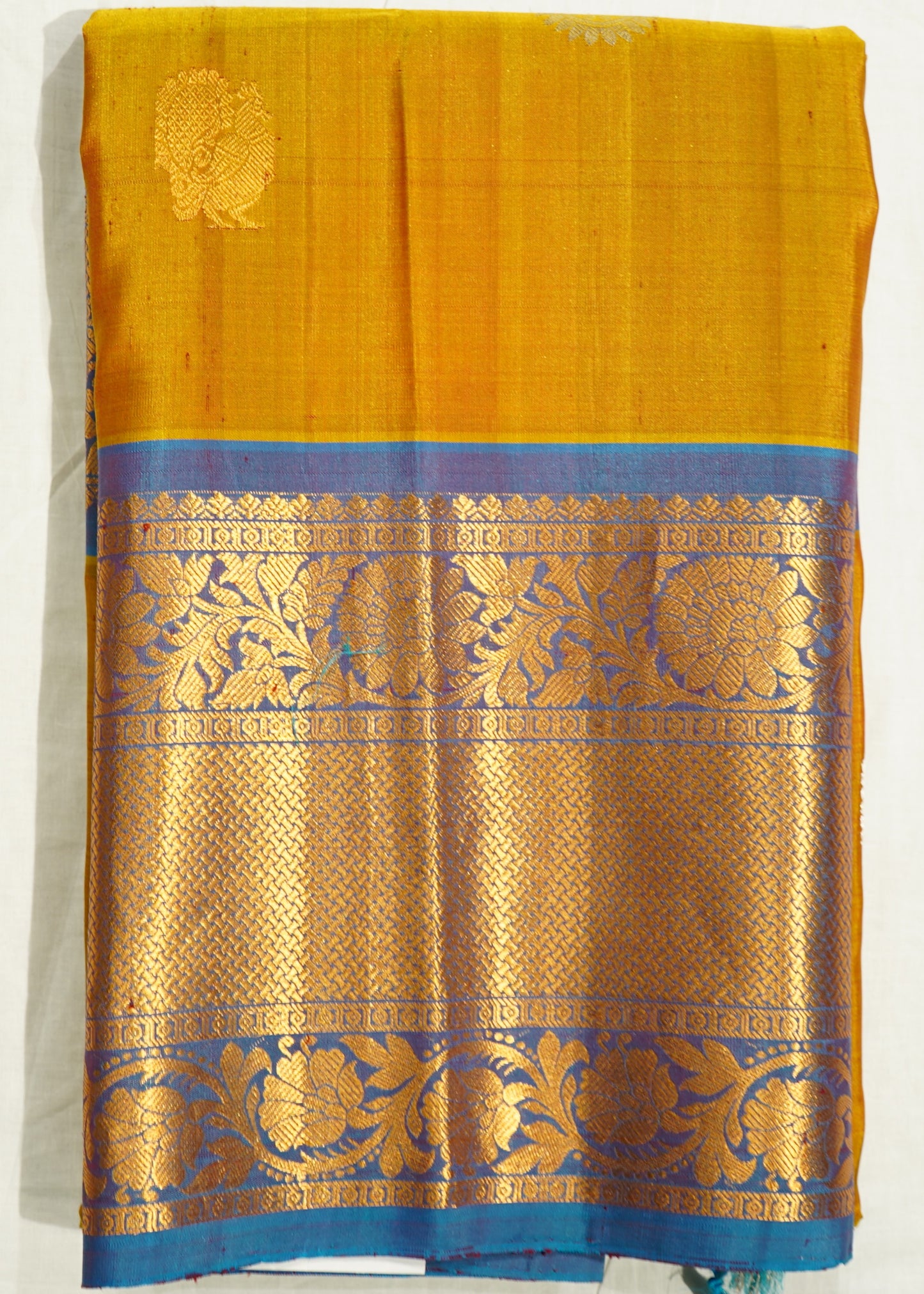 Light Brown Gadwal Zari Buti Pure Silk Handloom Saree