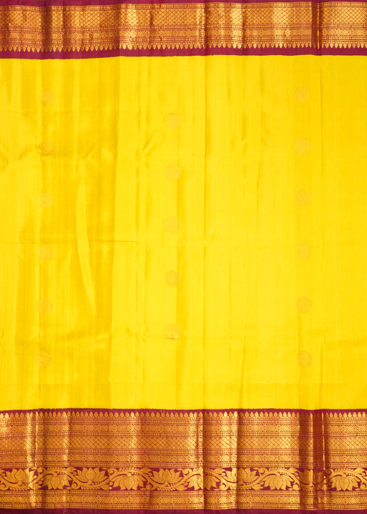 Yellow Gold Gadwal Zari Buti Pure Silk Handloom Saree