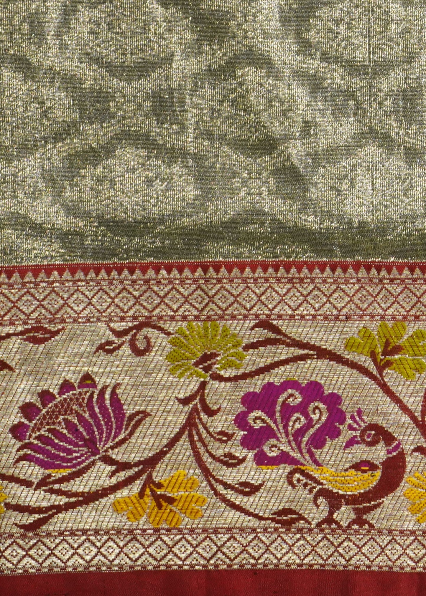 Gray Venkatagiri All Over Pure Silk Handloom Saree