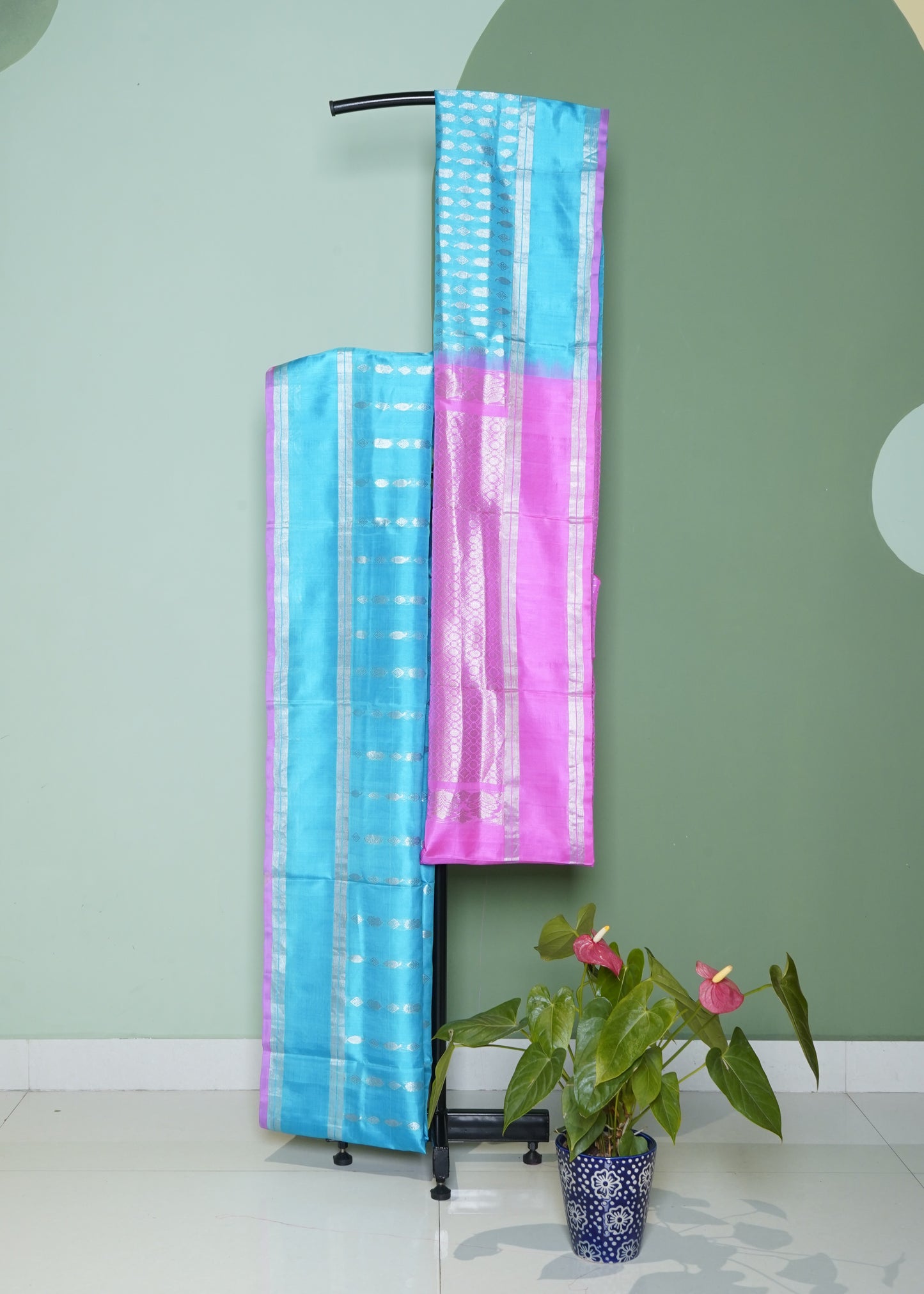 Blue Venkatagiri Zari Buti Pure Silk Handloom Saree