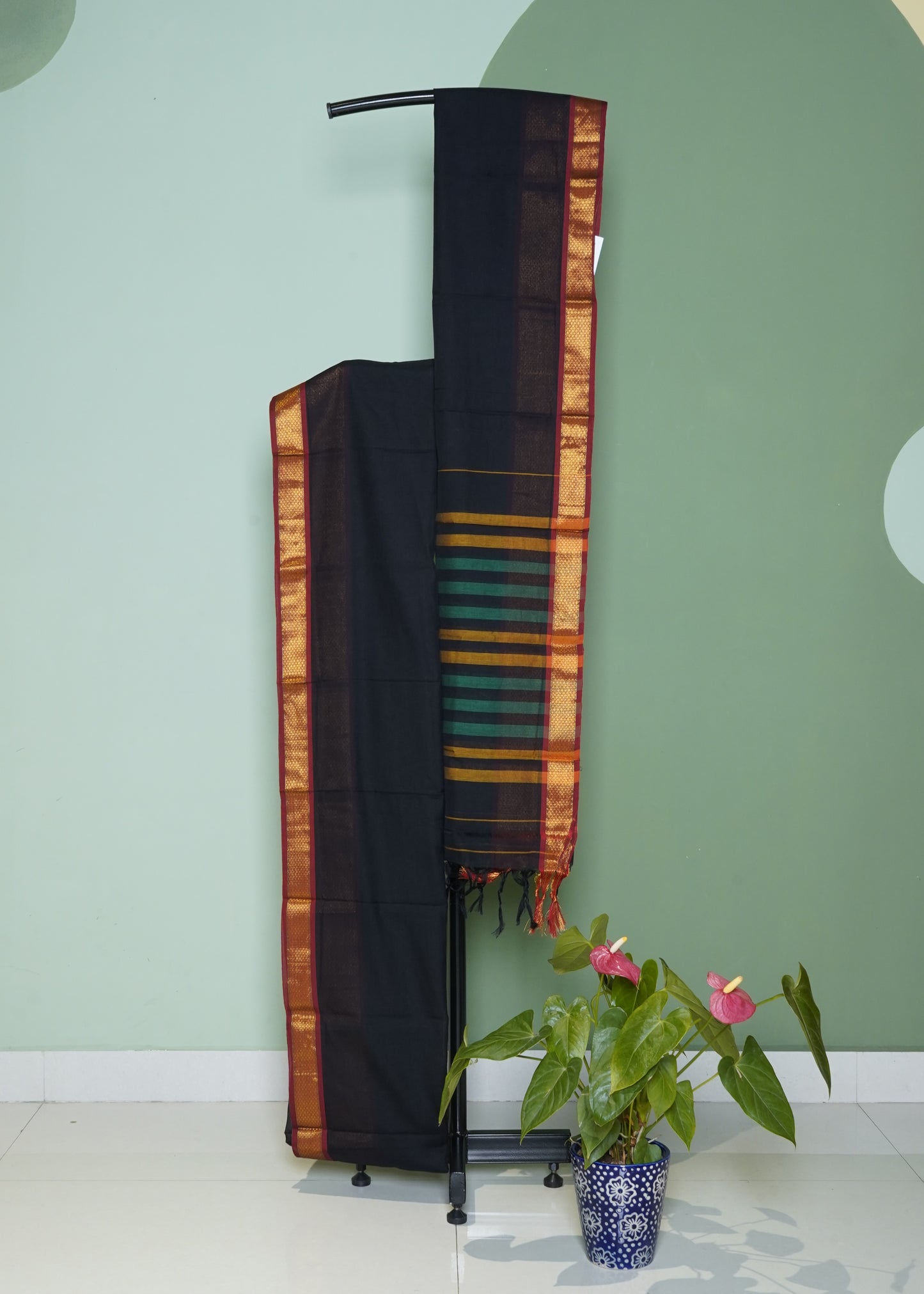 Black Narayanpet Pure Cotton Handloom Saree