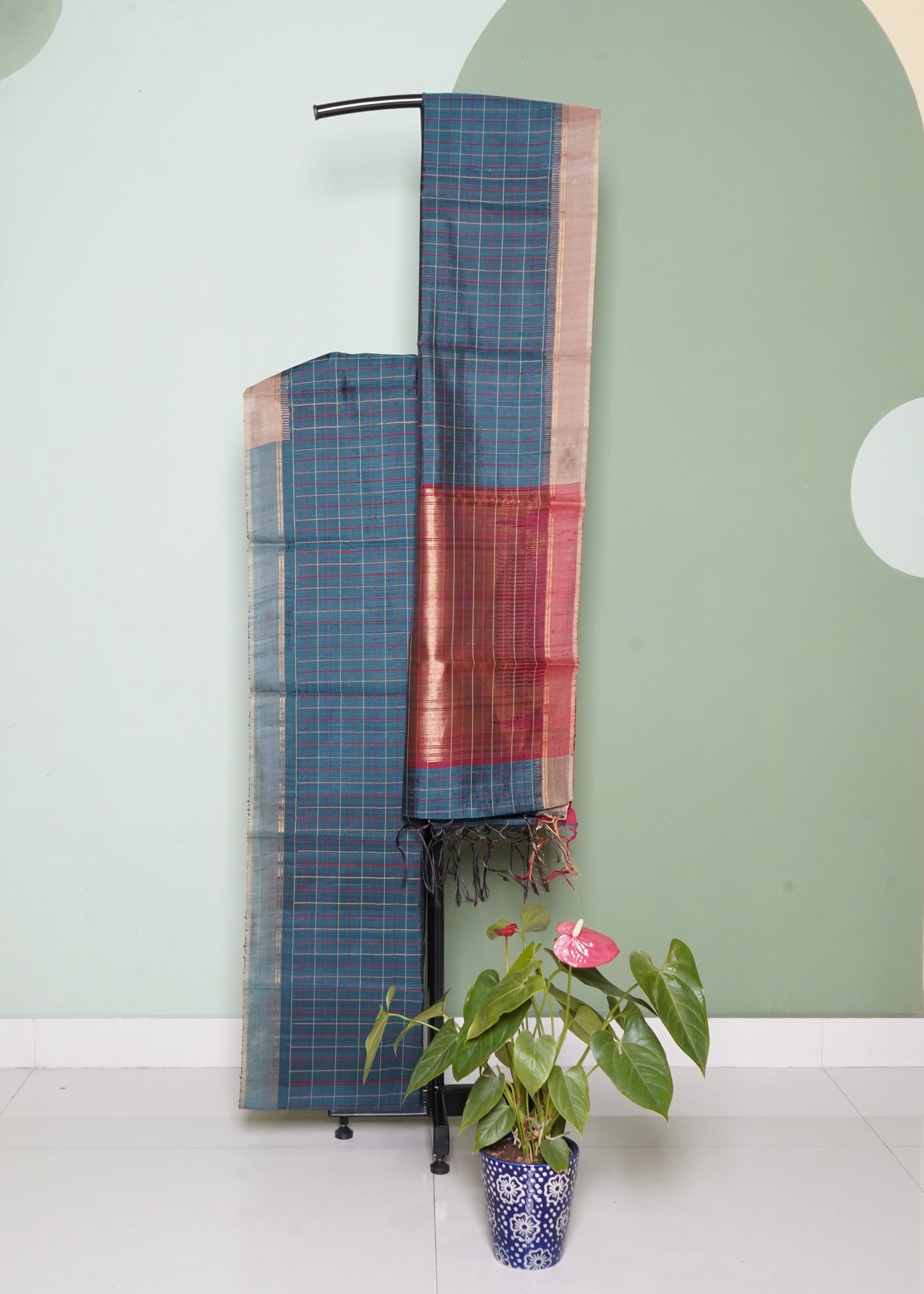 Green Raw Silk Zari Buti Pure Silk Handloom Saree