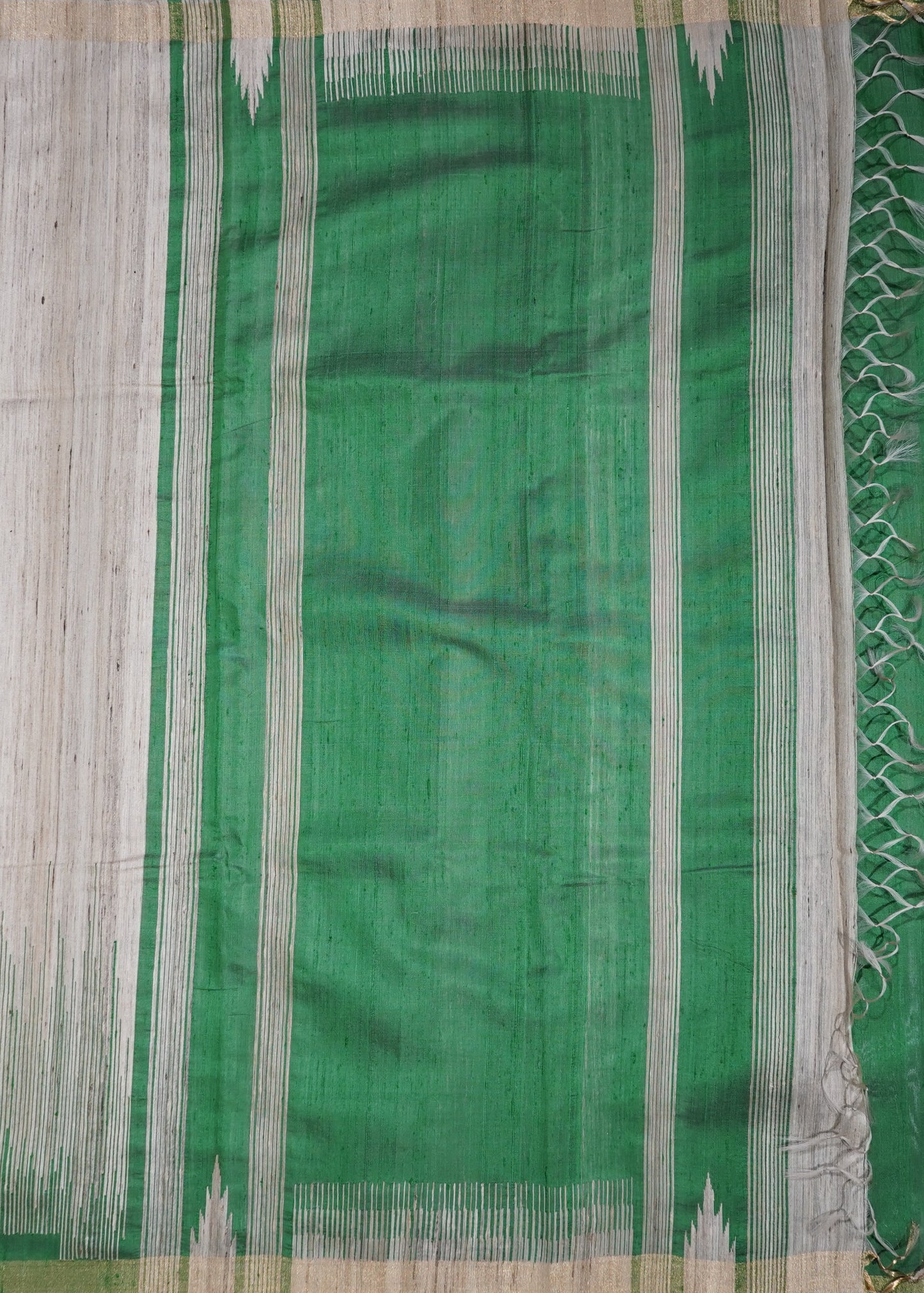 Cream Raw Silk Zari Buti Pure Silk Handloom Saree