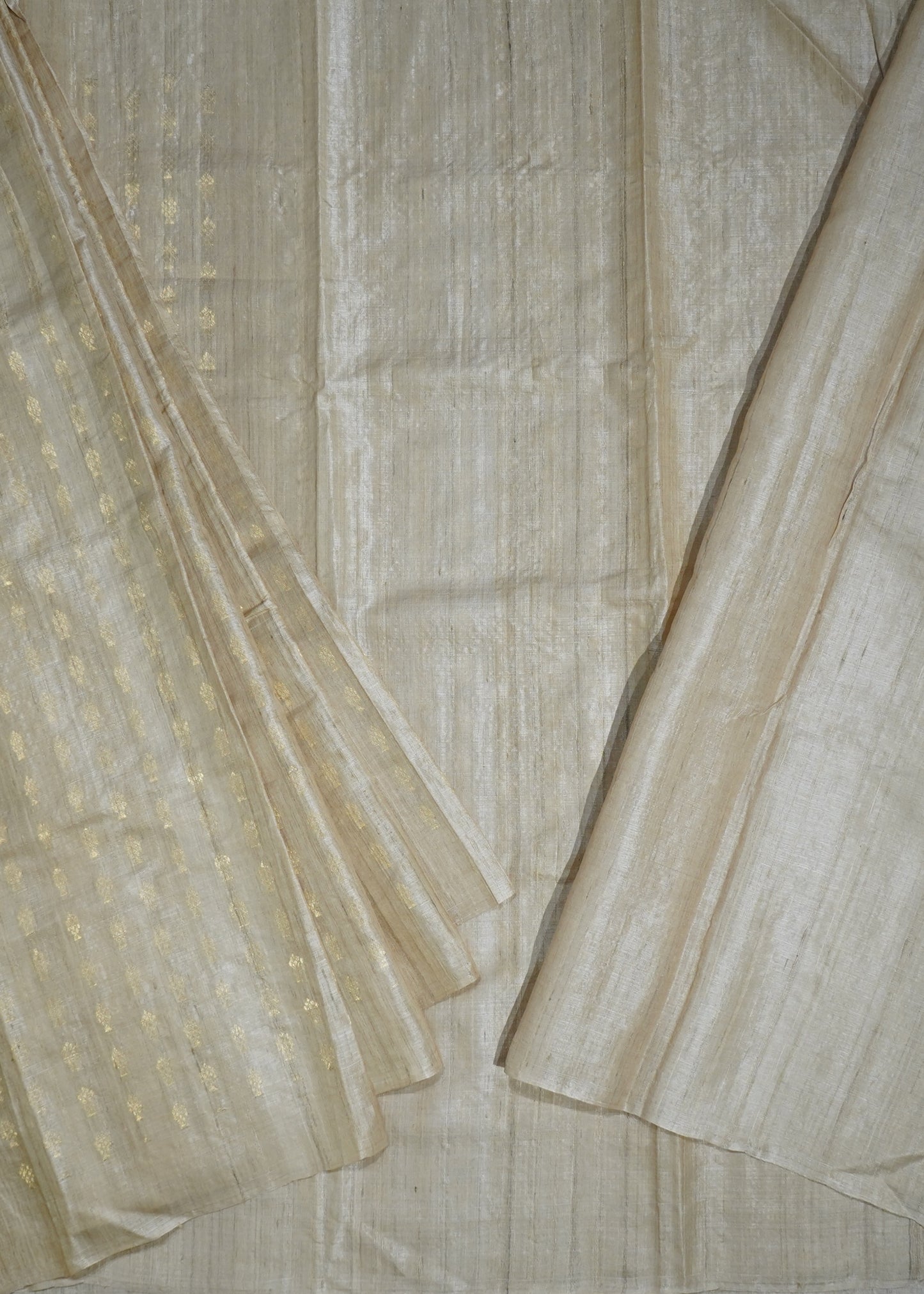 Cream Raw Silk Zari Buti Pure Silk Handloom Saree
