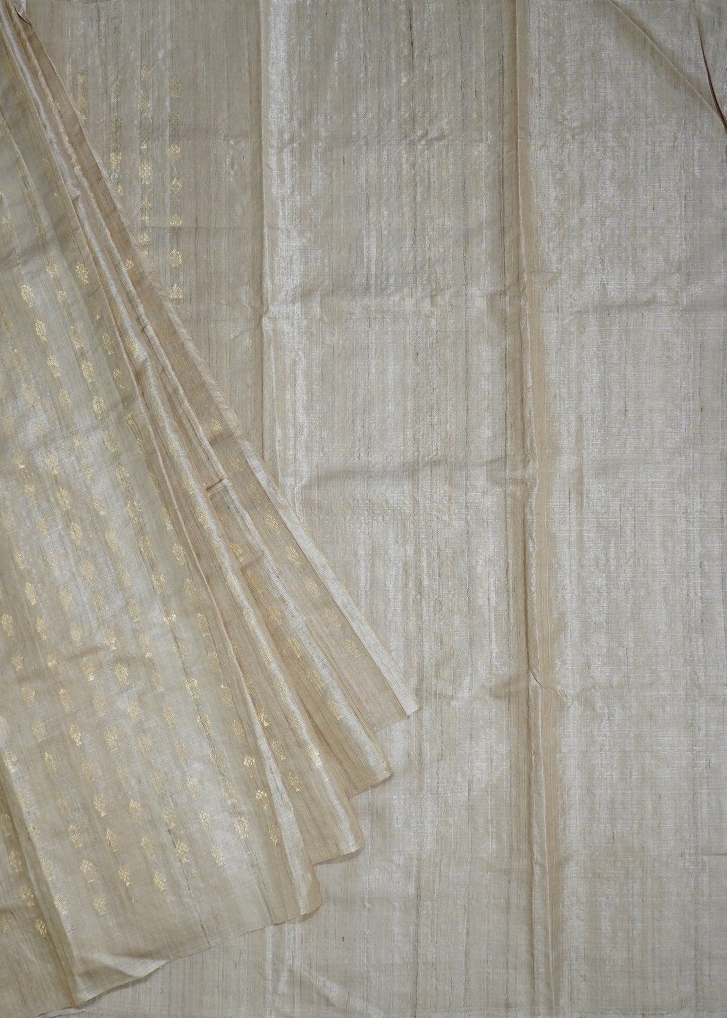 Cream Raw Silk Zari Buti Pure Silk Handloom Saree