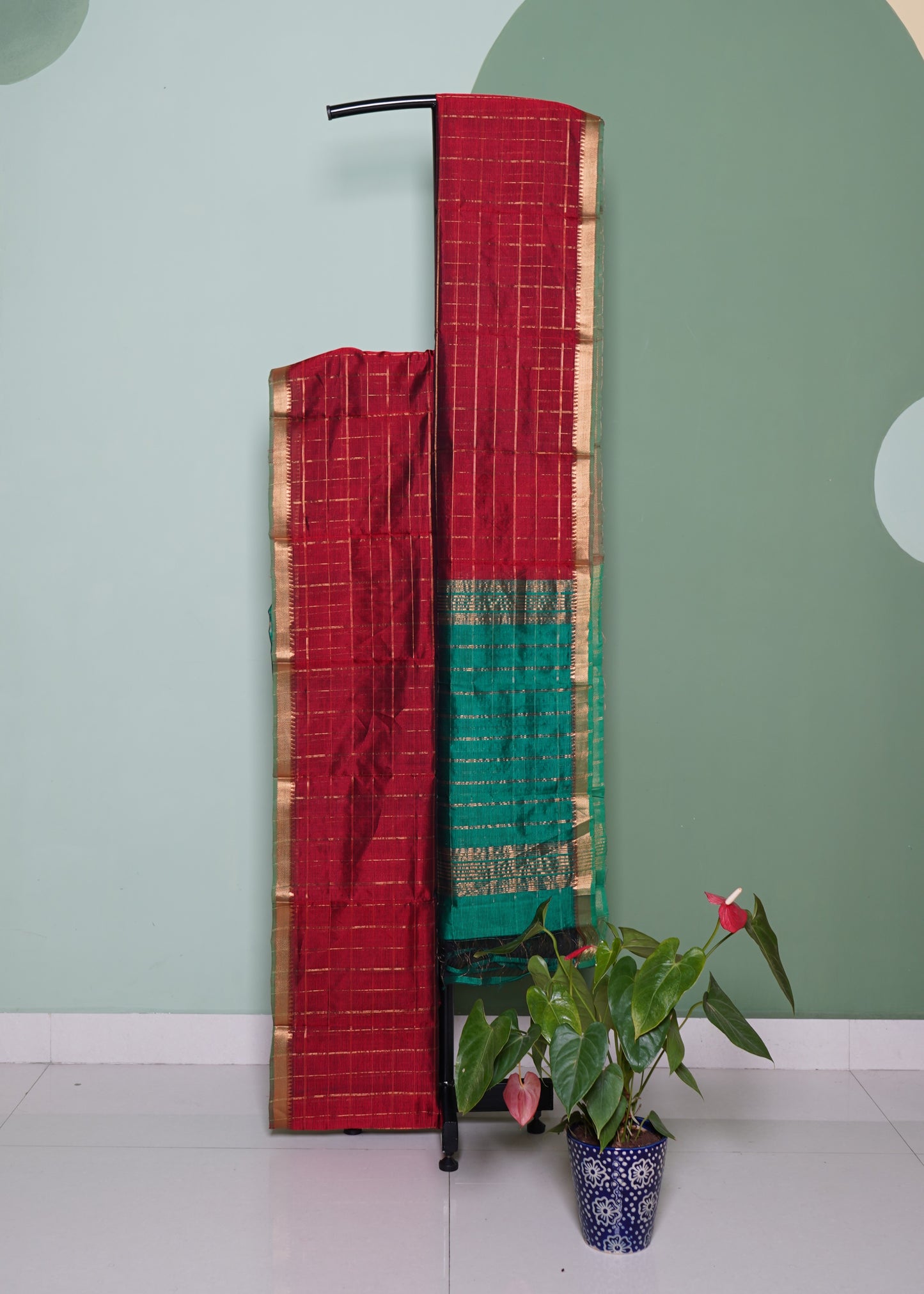 Red Mangalagiri 50/50 Zari Gadi Pure Silk Handloom Saree