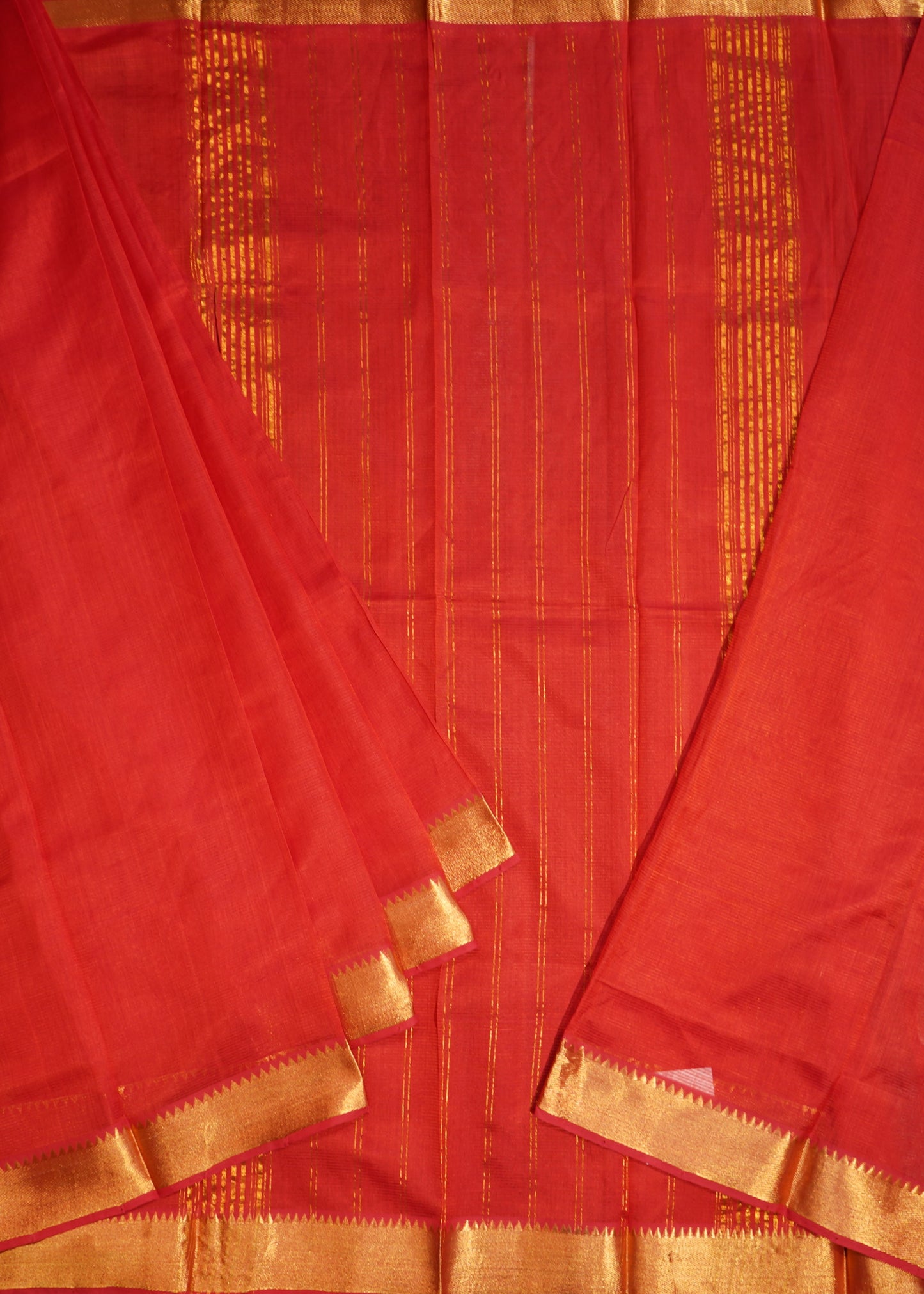 Red Mangalagiri 100/50 Zari Border Pure Silk Handloom Saree