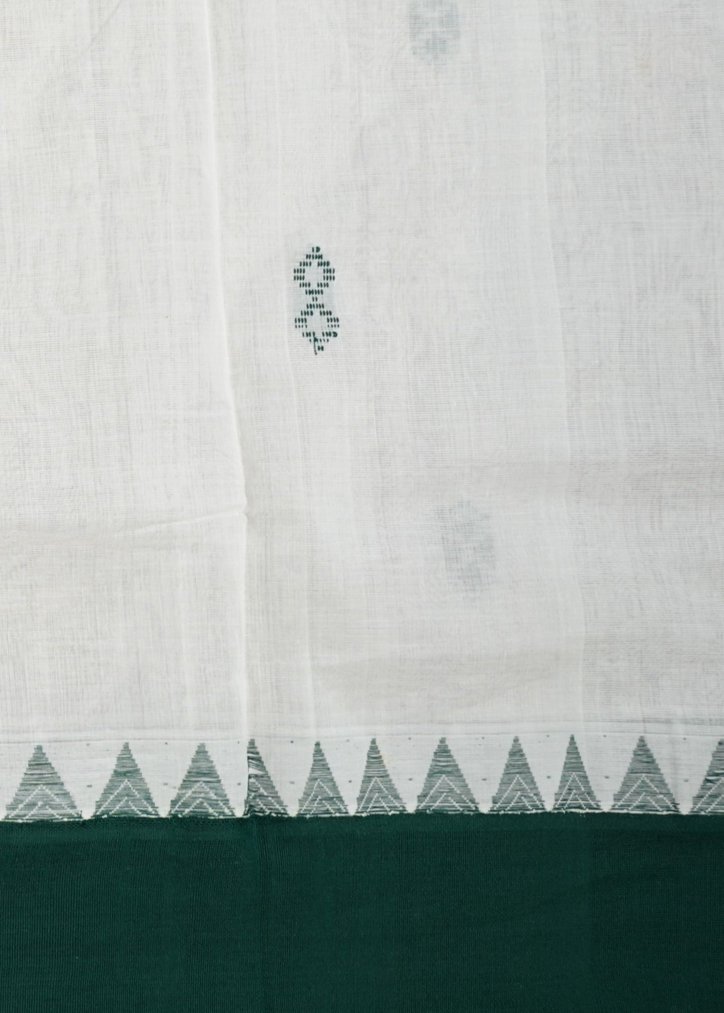 White East Godavari Kuppadam Buta Design Pure Cotton Handloom Saree