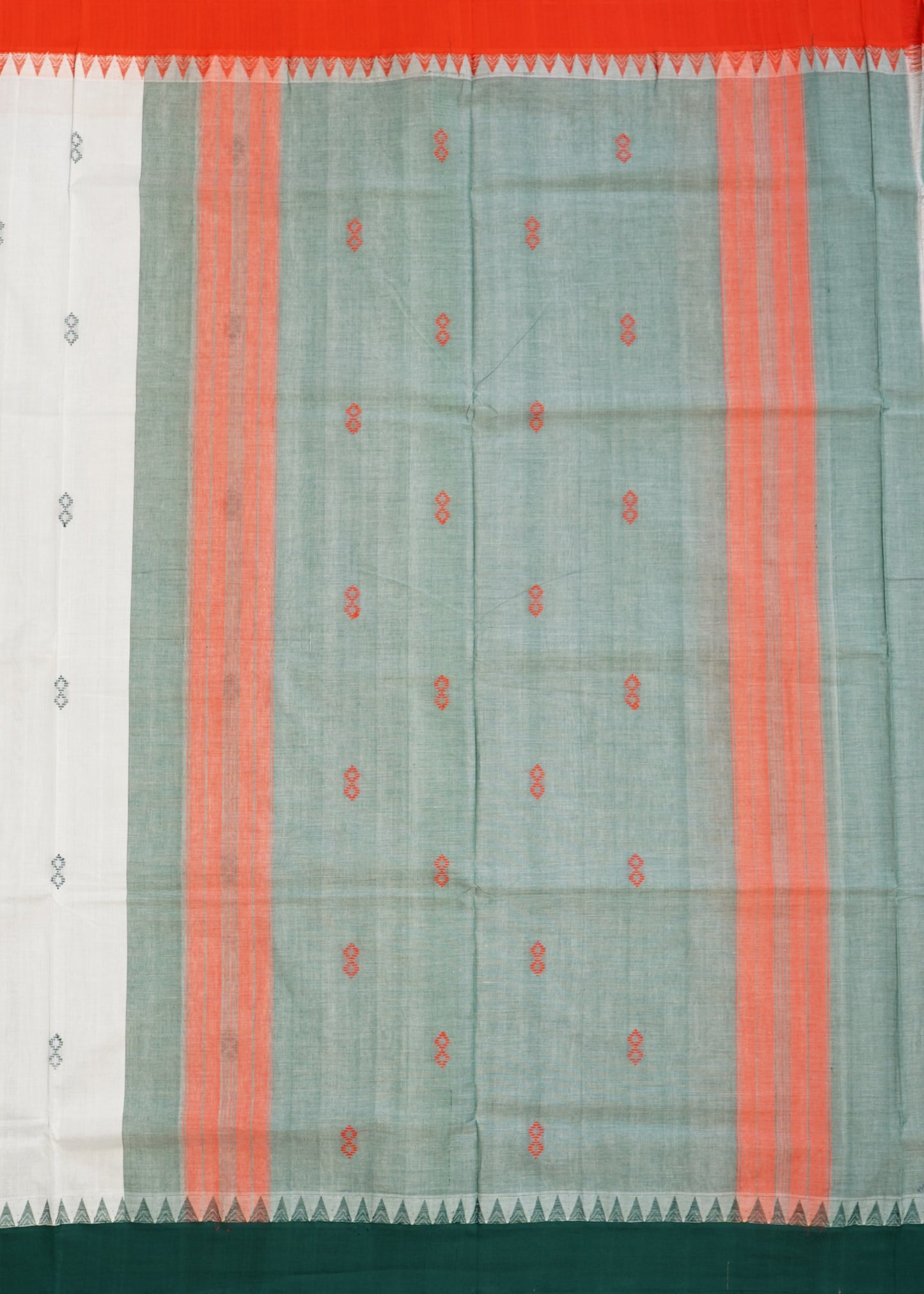 White East Godavari Kuppadam Buta Design Pure Cotton Handloom Saree