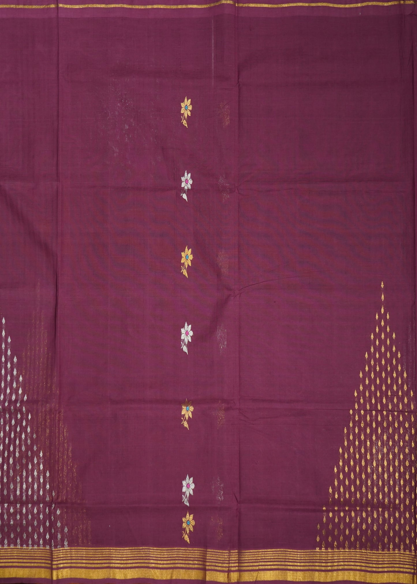 Wine East Godavari Temple Design Pure Cotton Handloom Saree