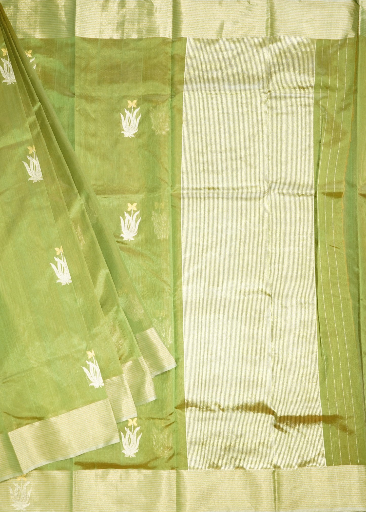 Green Chanderi Eknali Zari Buti Pure Silk Handloom Saree