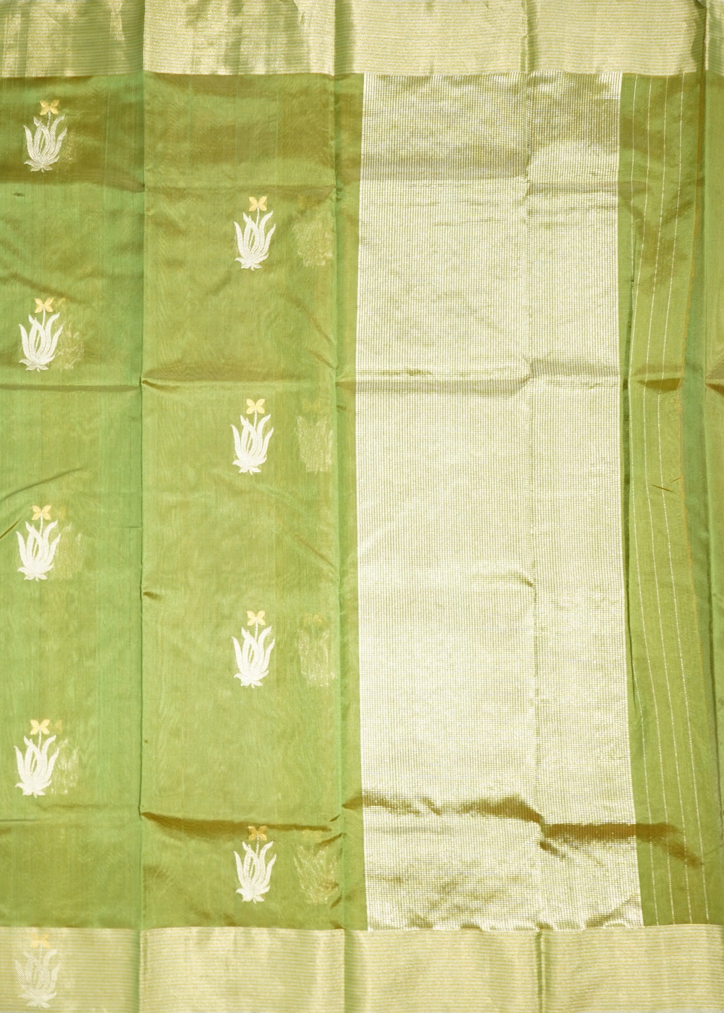 Green Chanderi Eknali Zari Buti Pure Silk Handloom Saree