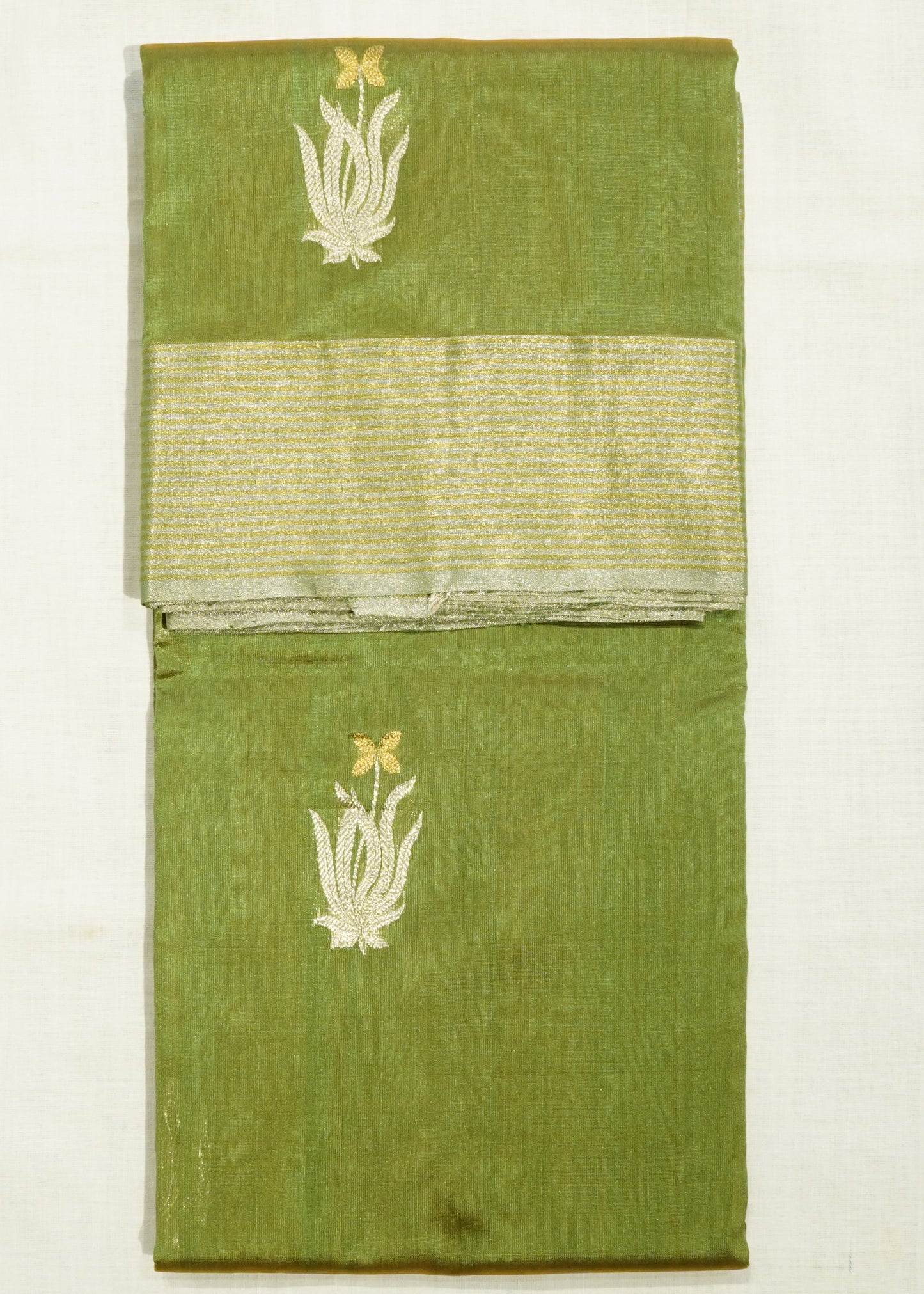 Green Chanderi Eknali Zari Buti Pure Silk Handloom Saree