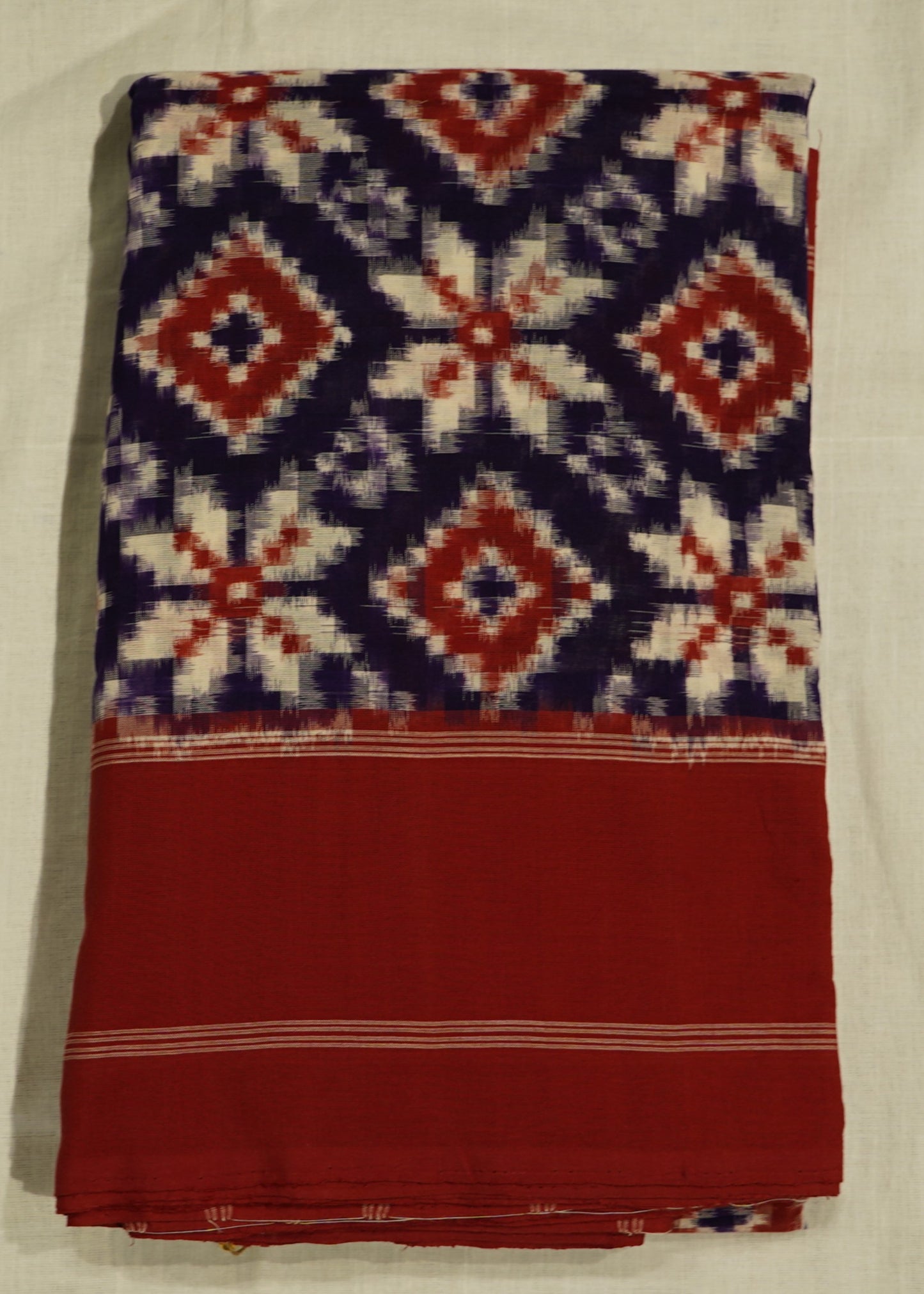 Red & Lavender Ikkat Pochampally Teliya Design Pure cotton Handloom Saree