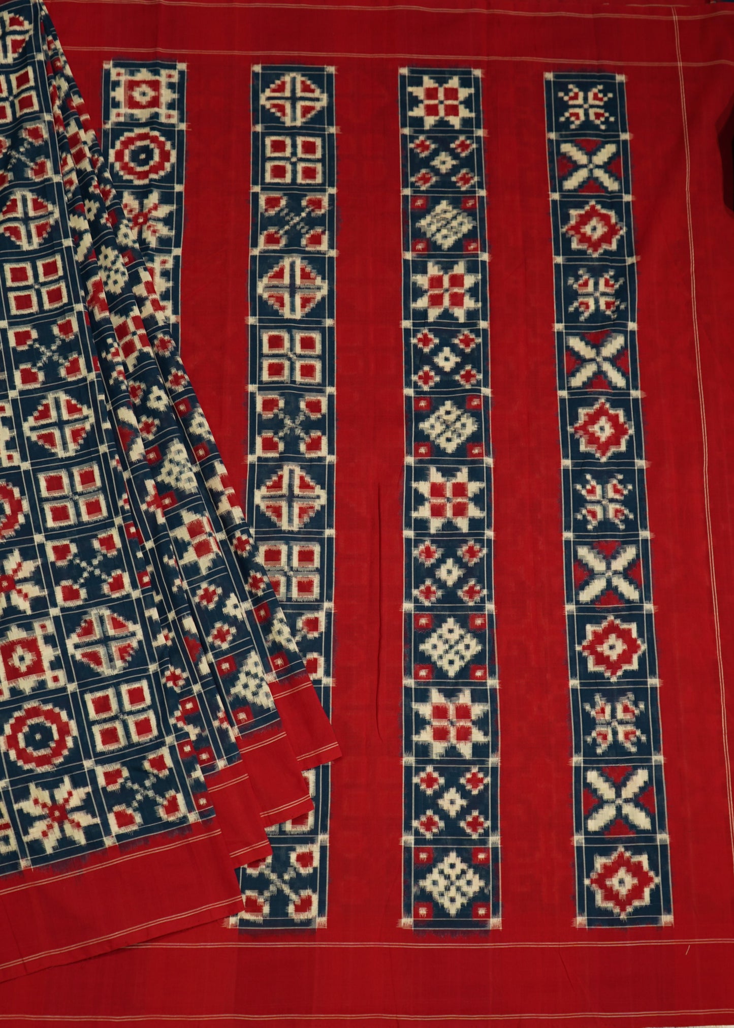 Indigo Ikkat Pochampally 18 Motif Design Pure Cotton Handloom Saree