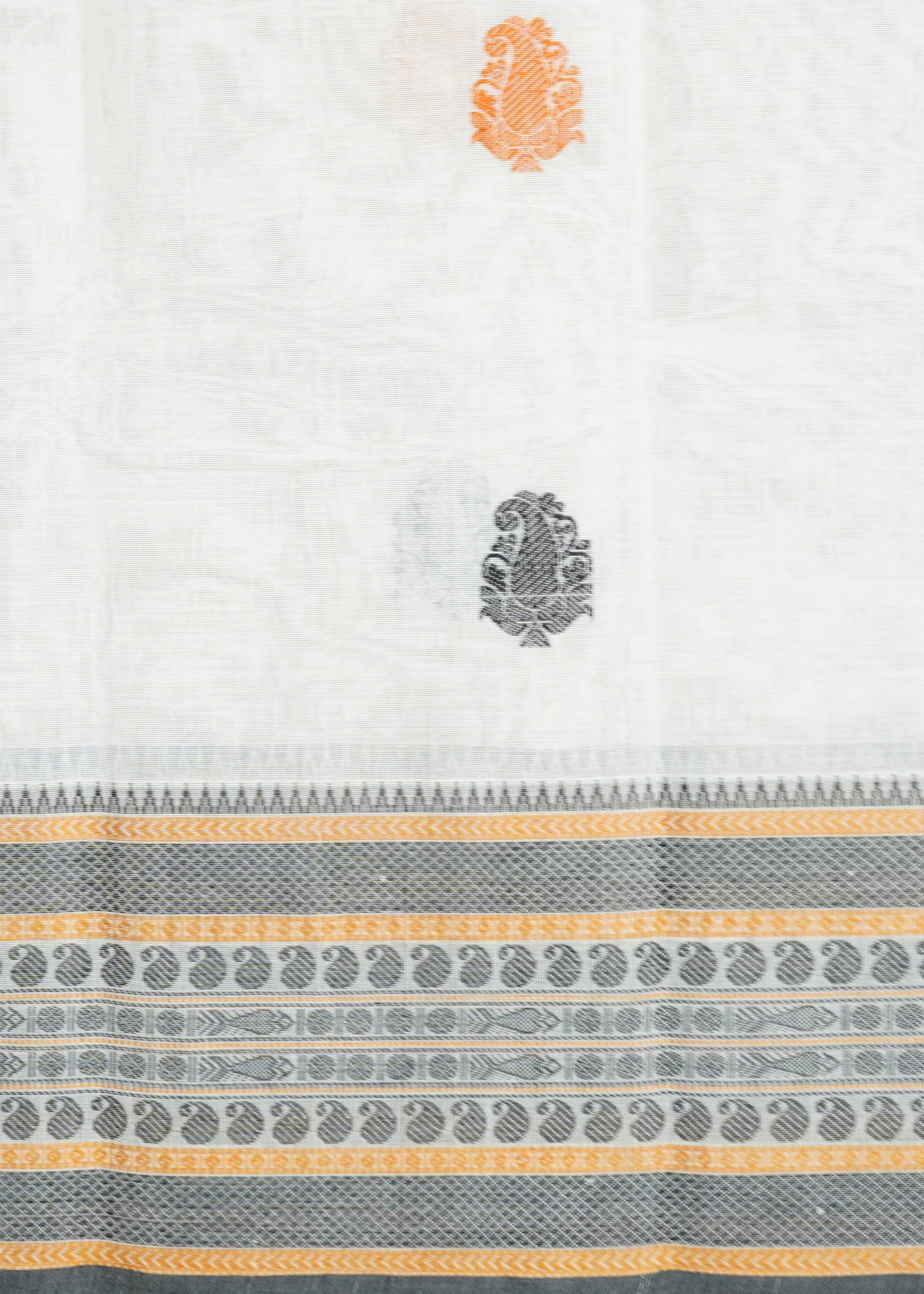 White Kanchi Thread Buti Konia Pallu Pure Cotton Handloom Saree