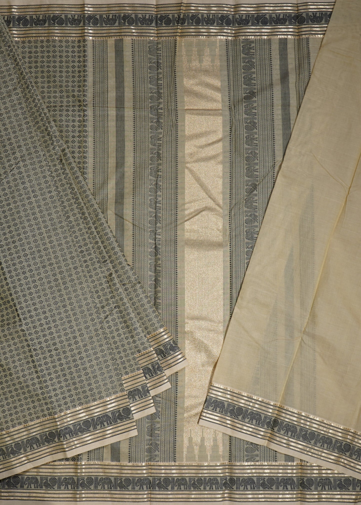 Cream Kanchi Jacquard 20k Butta Pure Cottton Handloom Saree