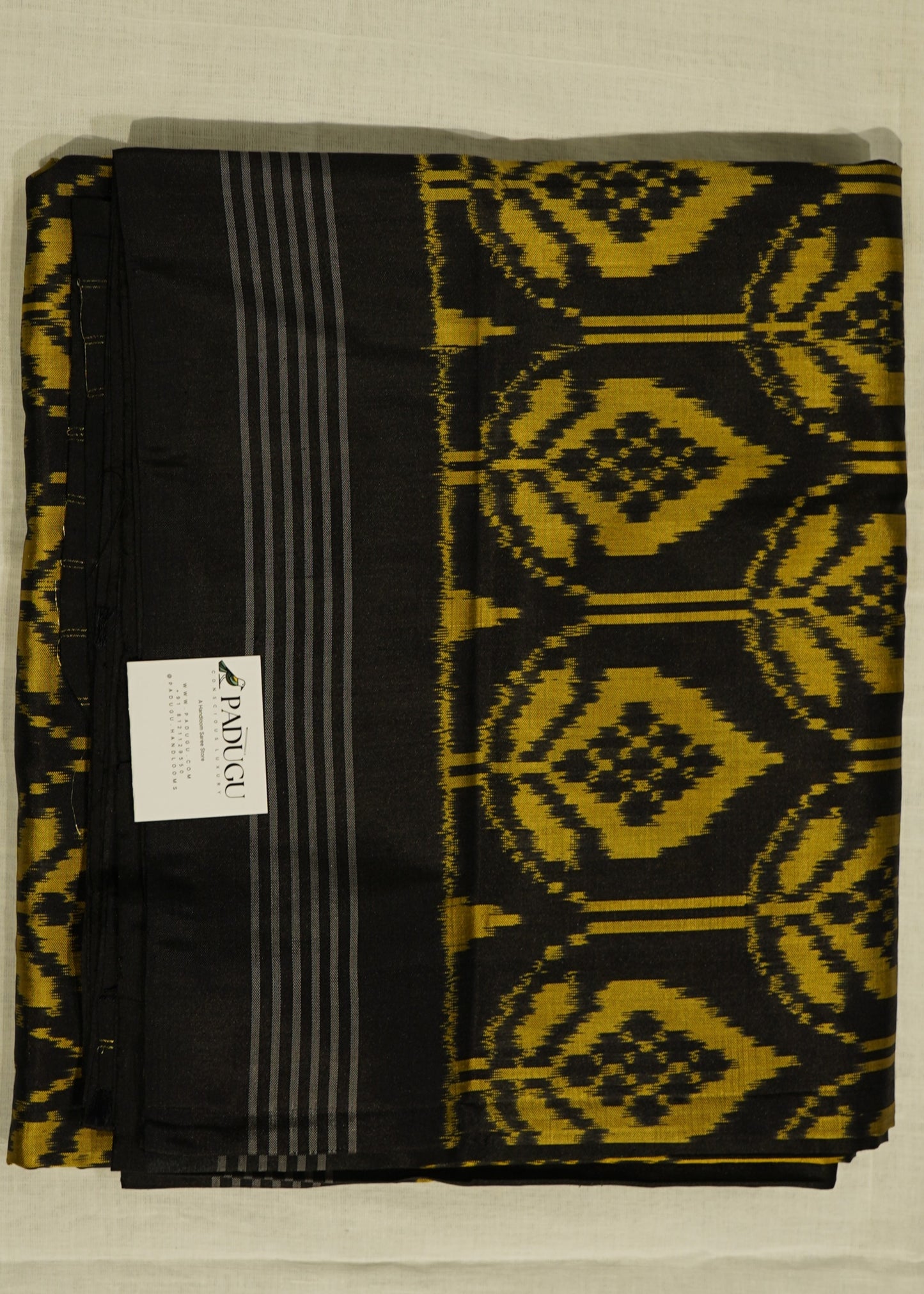 Gray Ikkat pochampally Pure Silk Handloom Saree