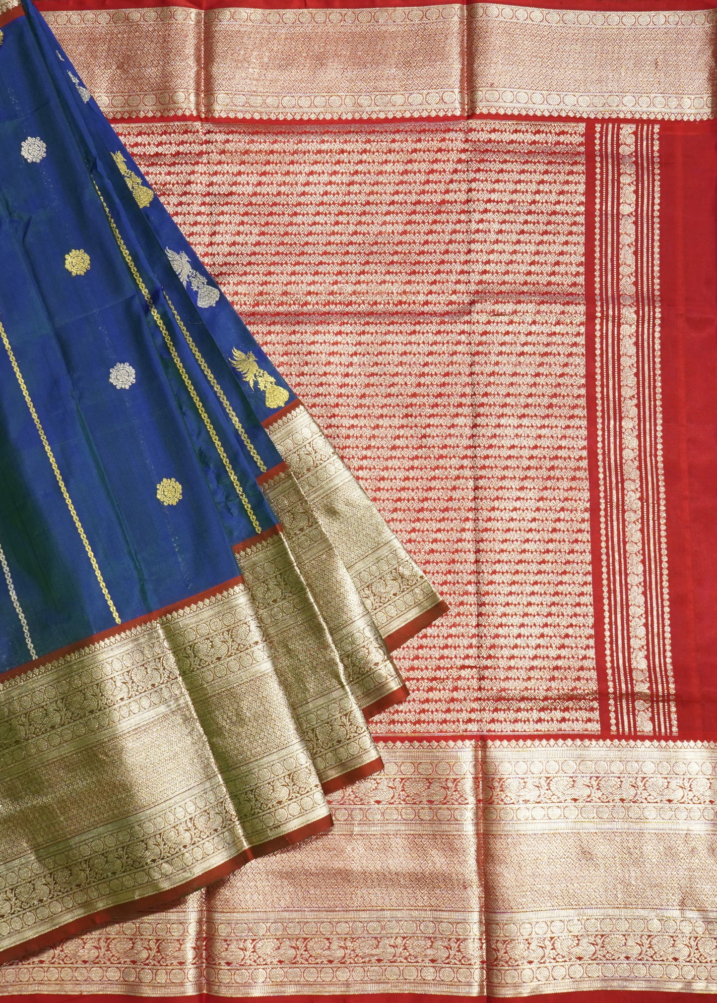 Dark Blue Venkatagiri Small Zari Buti Pure Silk Handloom Saree
