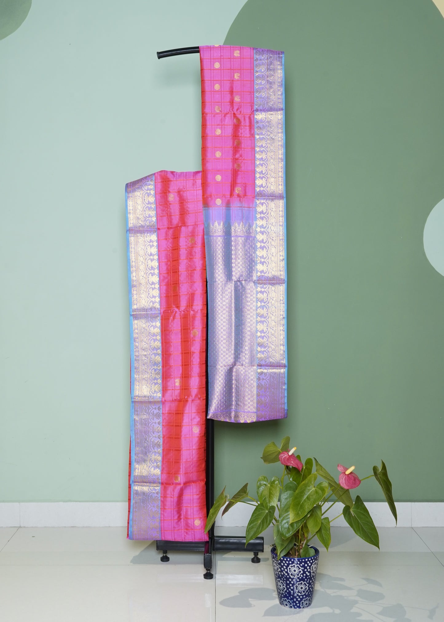 Pink Venkatagiri Checks Zari Buti Pure Silk Handloom Saree
