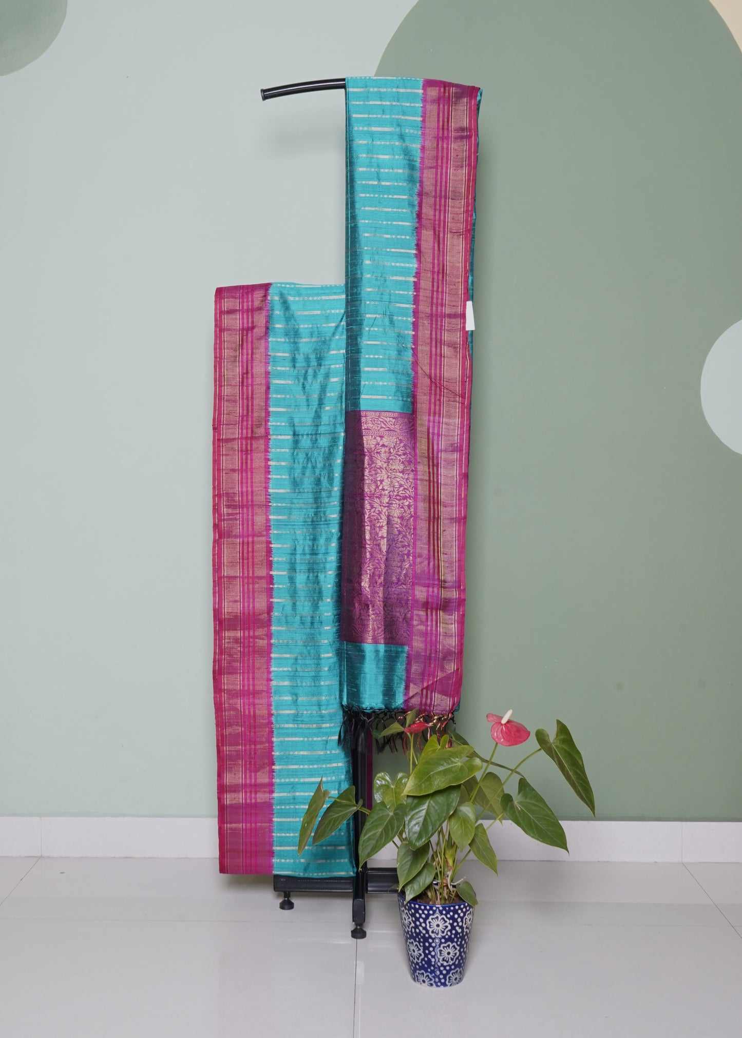 Rama Green Raw Silk Zari Buti Pure Silk Handloom Saree
