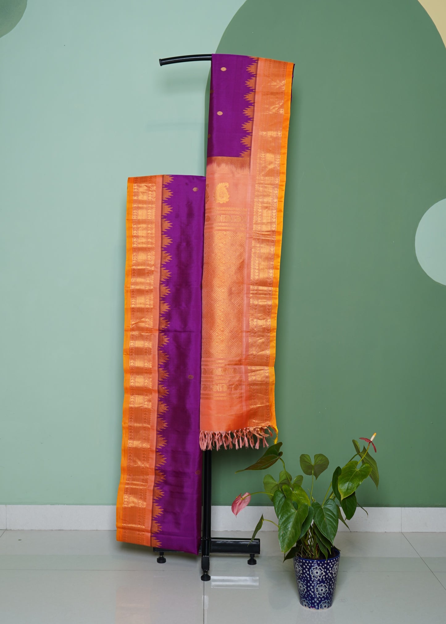 Dark Pink Gadwal Zari Buti Pure Silk Handloom Saree