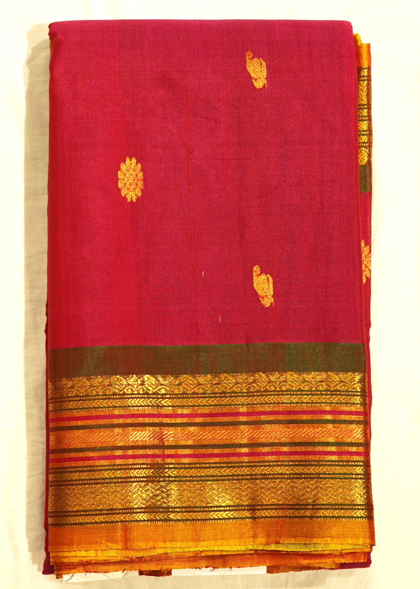 Dark Pink Gadwal Zari Buti Pure Handloom Saree