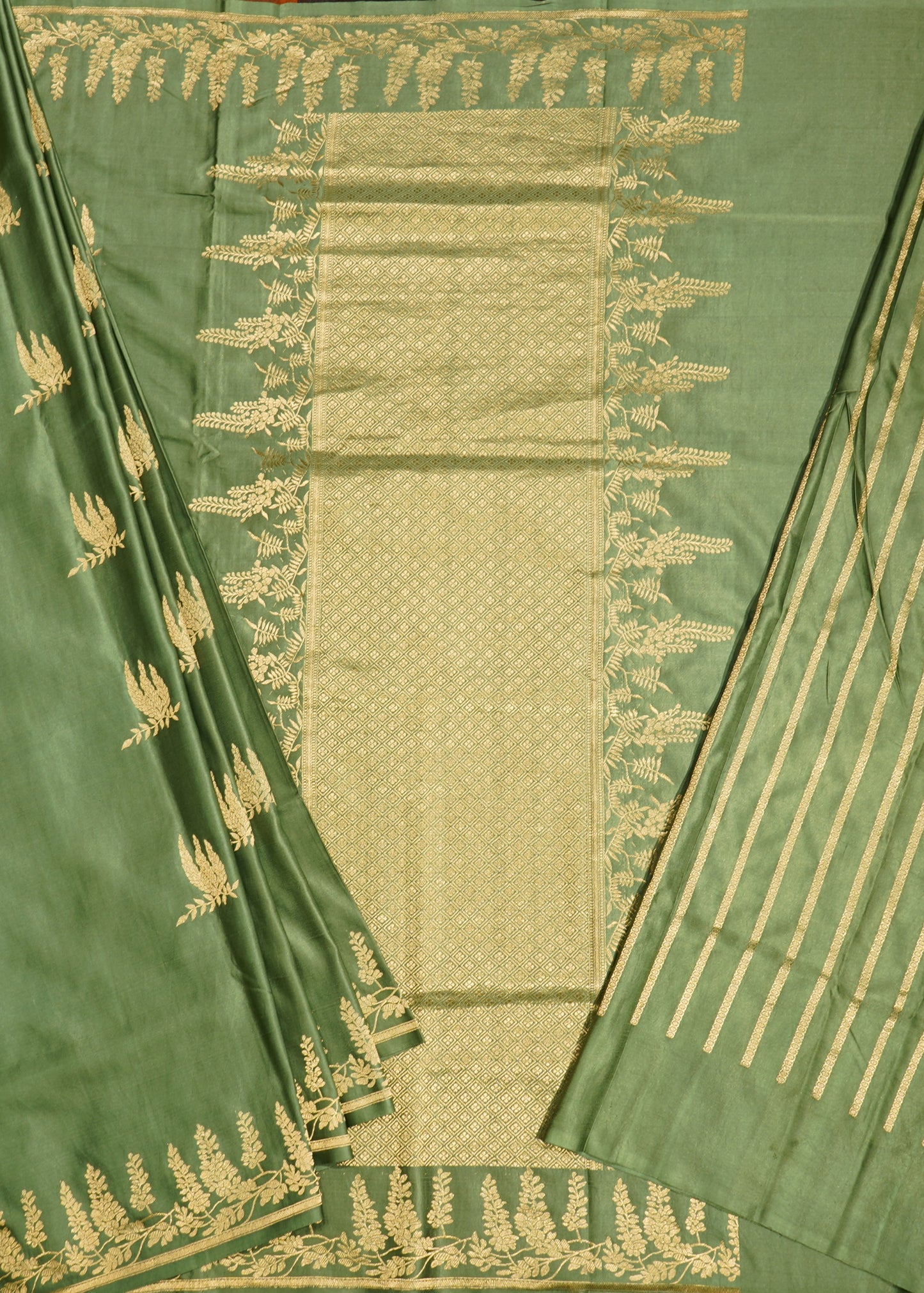 Jade Banaras Mushru Silk Pure Handloom Saree