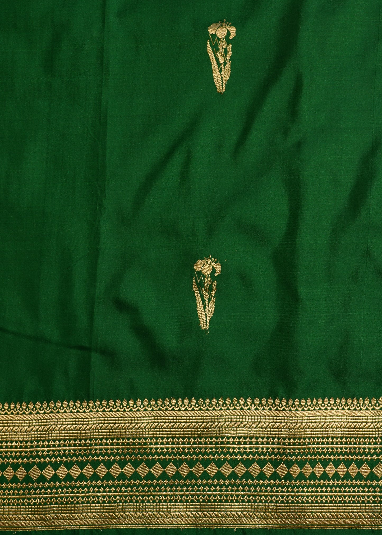 Dark Green Banaras Mushru Silk Pure Handloom Saree