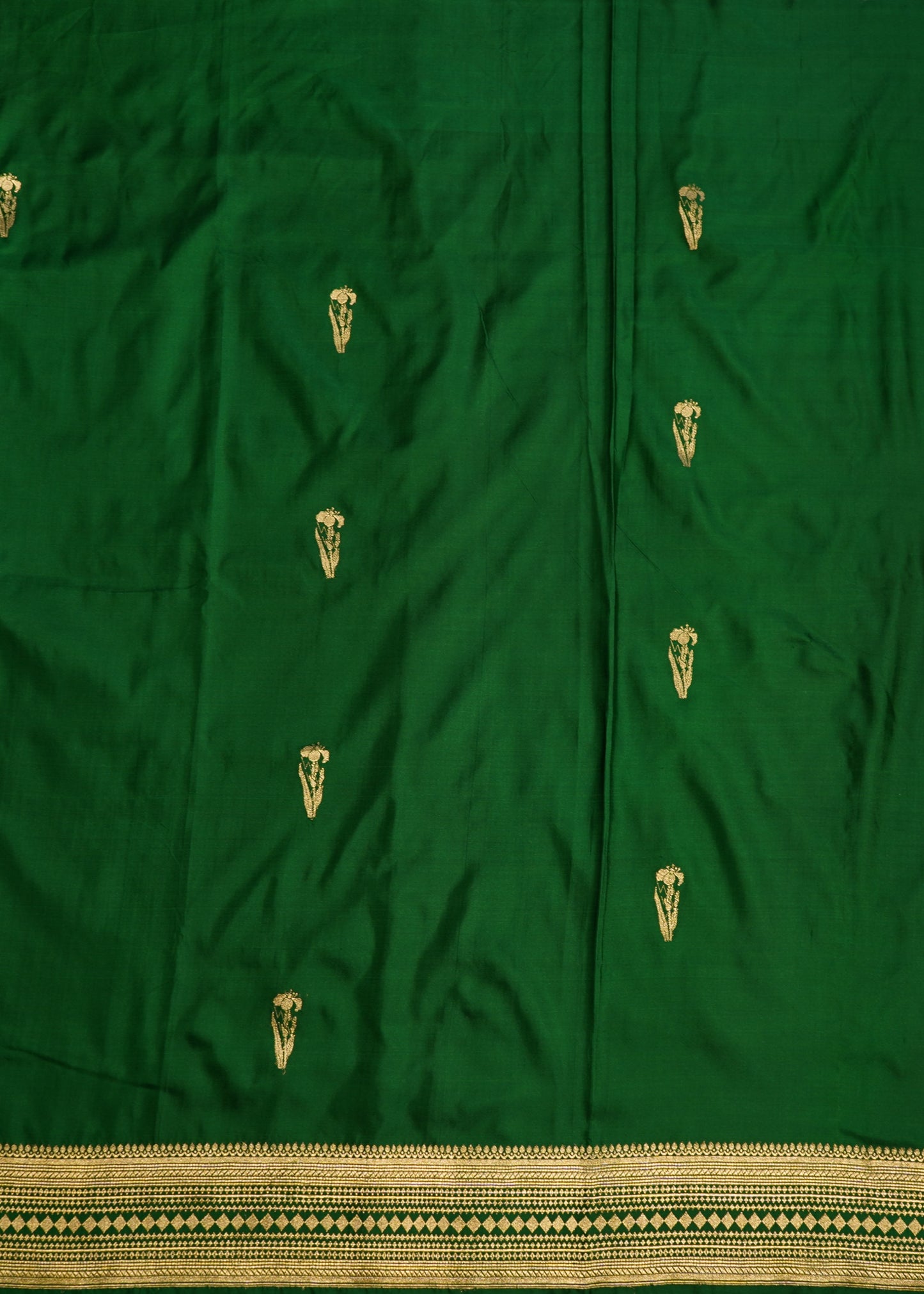 Dark Green Banaras Mushru Silk Pure Handloom Saree