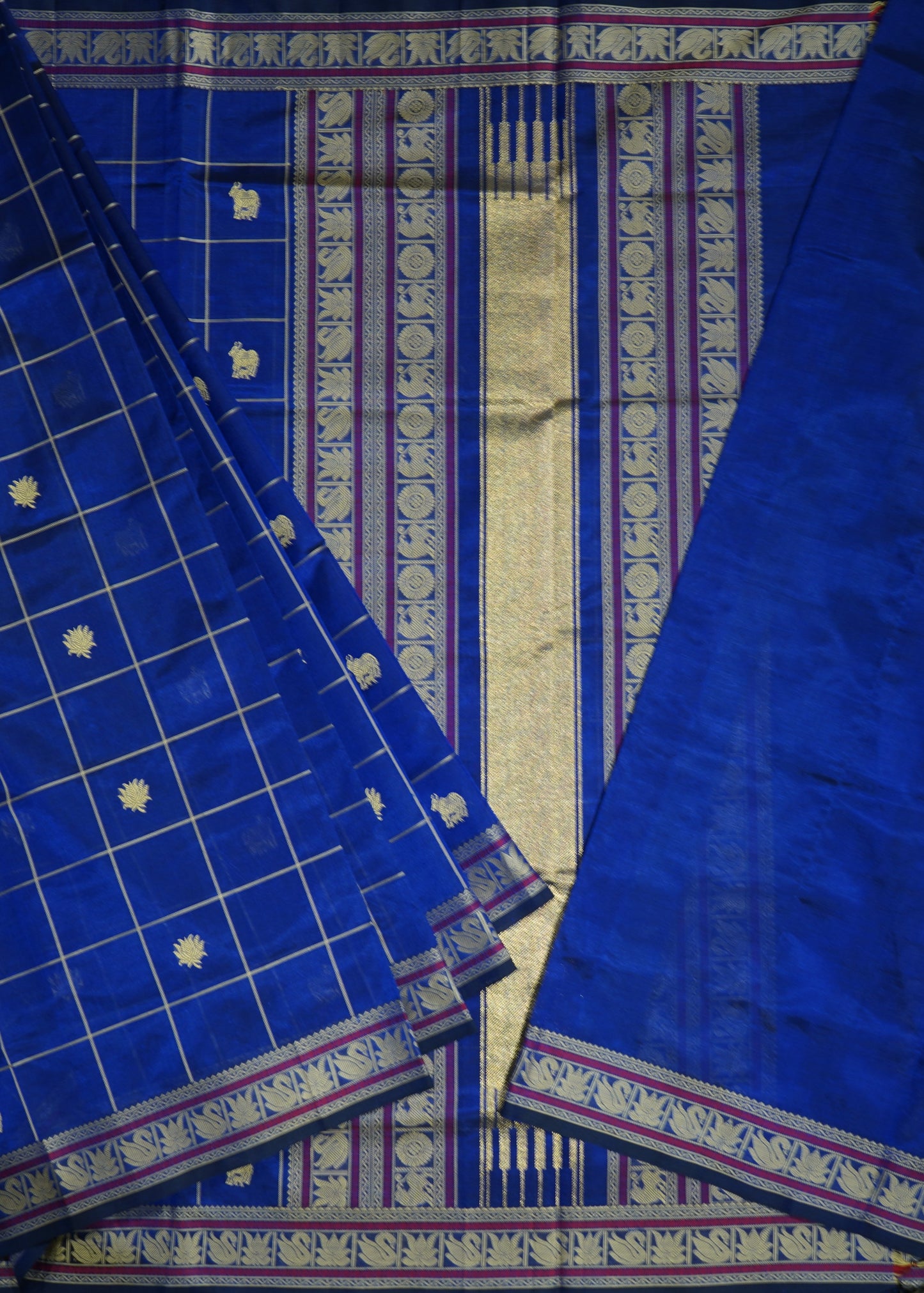 Blue Kanchi Lotus Thread Buti Pure Cotton Handloom Saree
