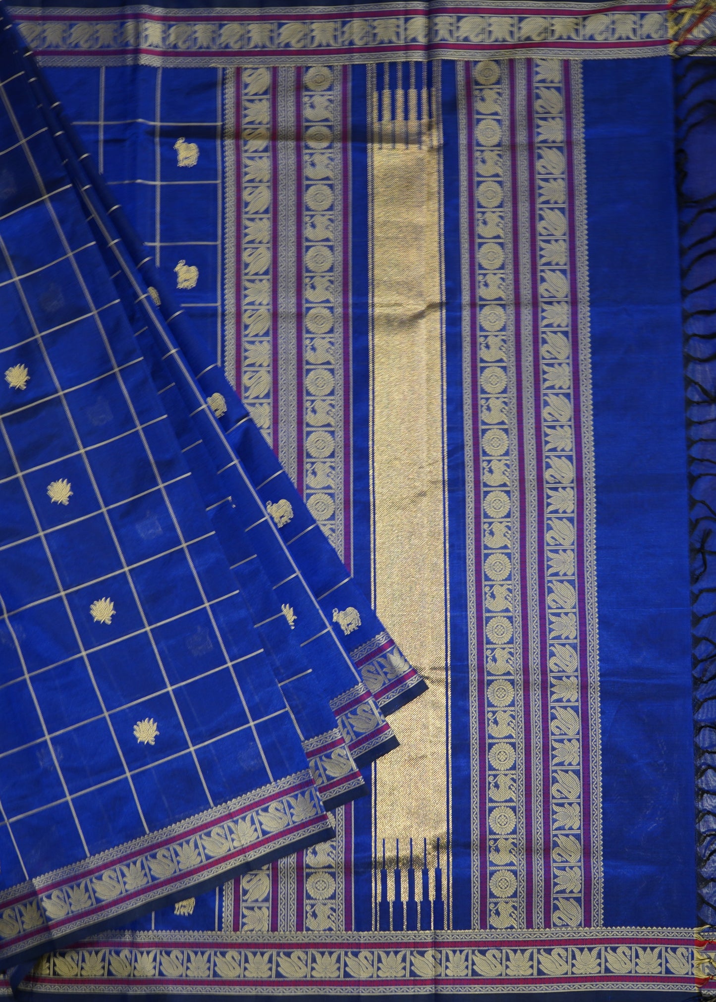 Blue Kanchi Lotus Thread Buti Pure Cotton Handloom Saree