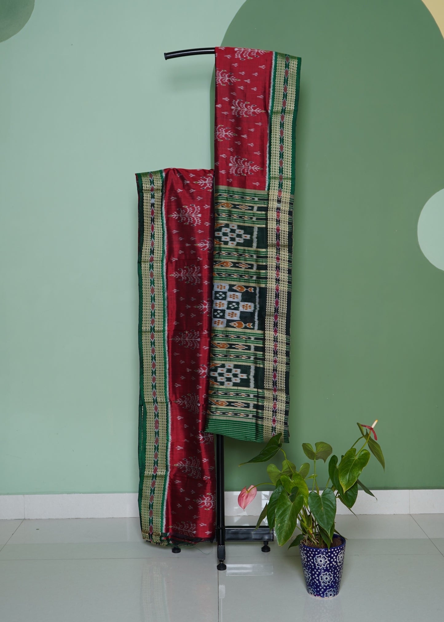 Maroon Ikkat Orissa Tree Design Pure Silk Handloom Saree