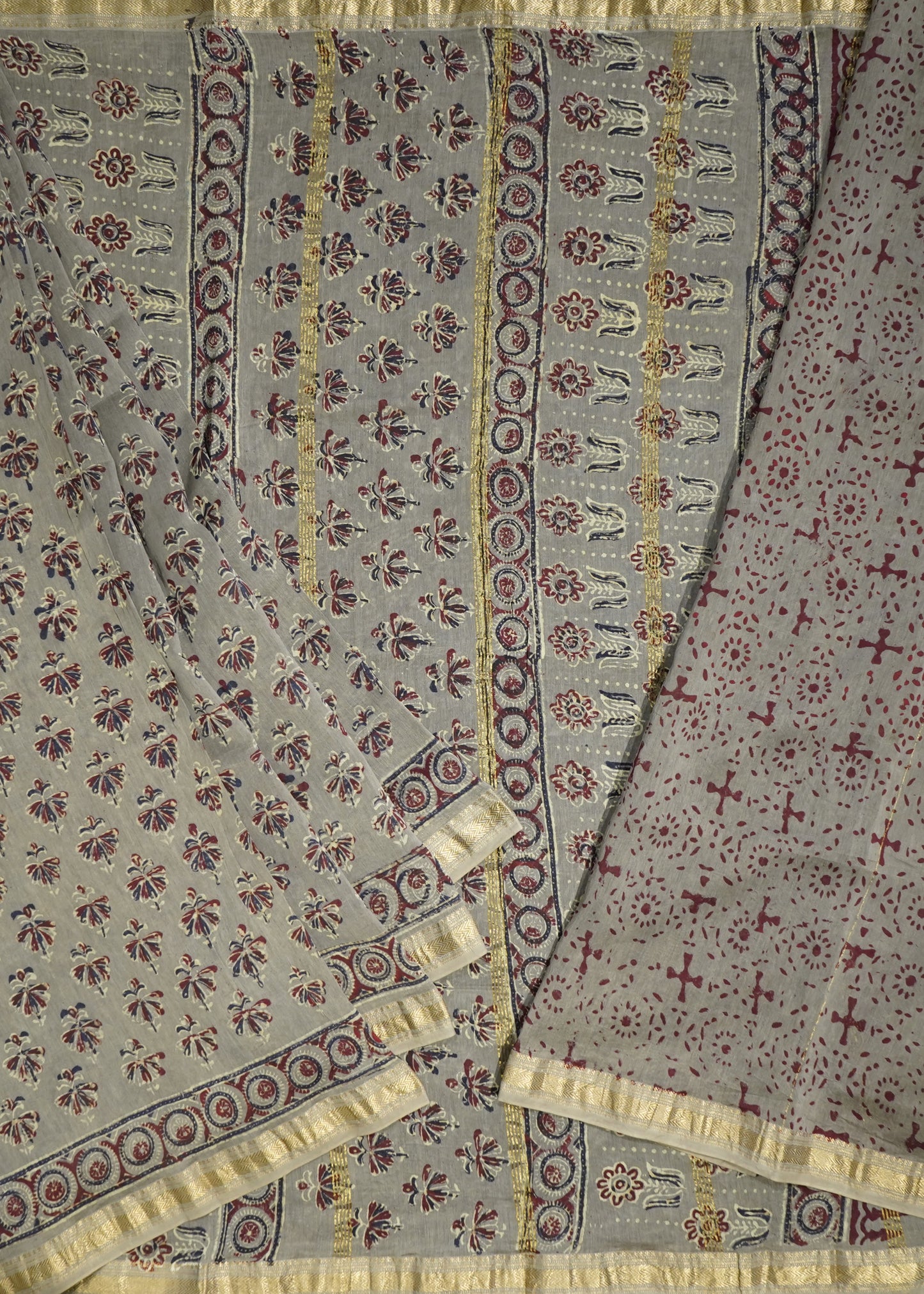 Cream Maheshwari Ajrakh Pure Cotton silk Handloom Saree