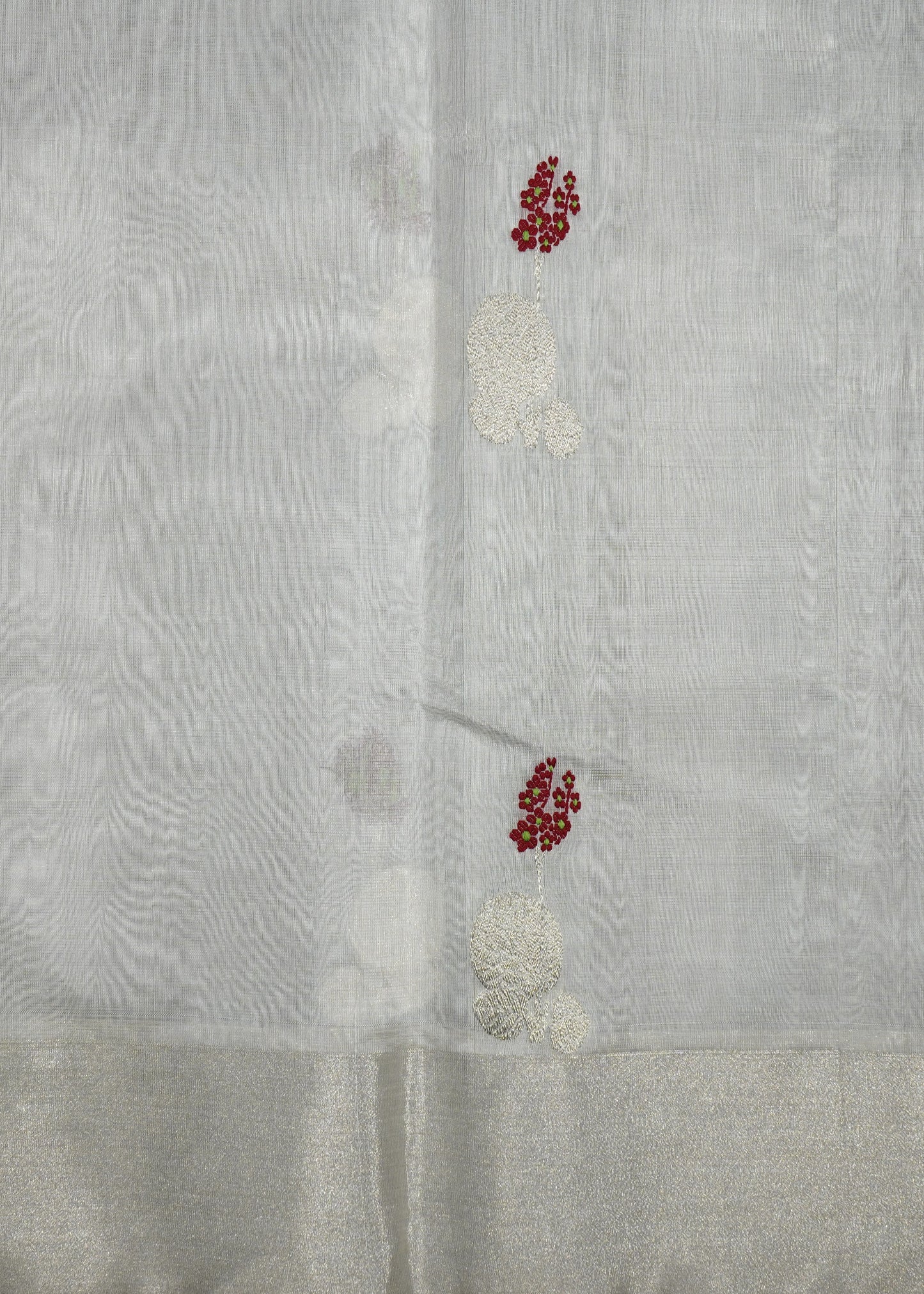WhiteChanderi Eknaaliya Zari Buti Pure Silk Handloom Saree