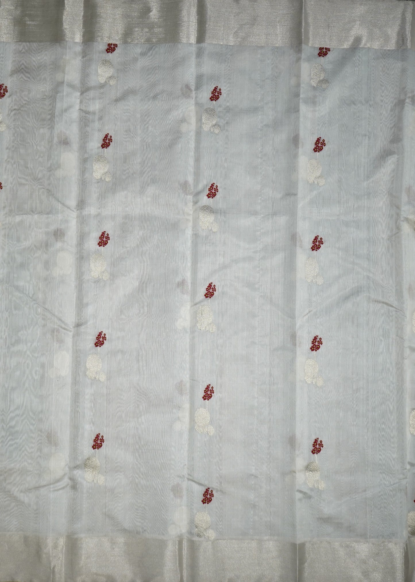 WhiteChanderi Eknaaliya Zari Buti Pure Silk Handloom Saree