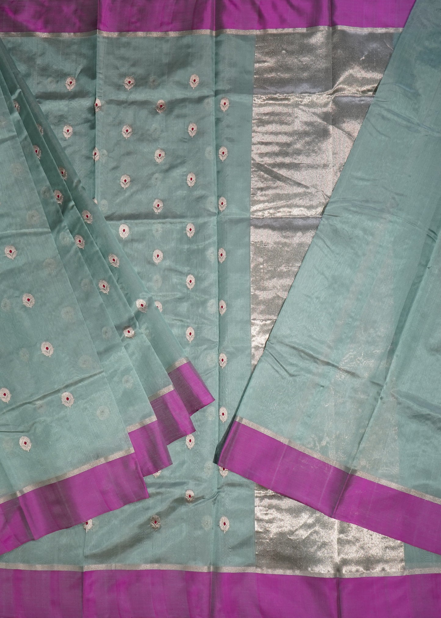 Sea Green Chanderi Eknaaliya Zari Buti Pure Silk Handloom Saree