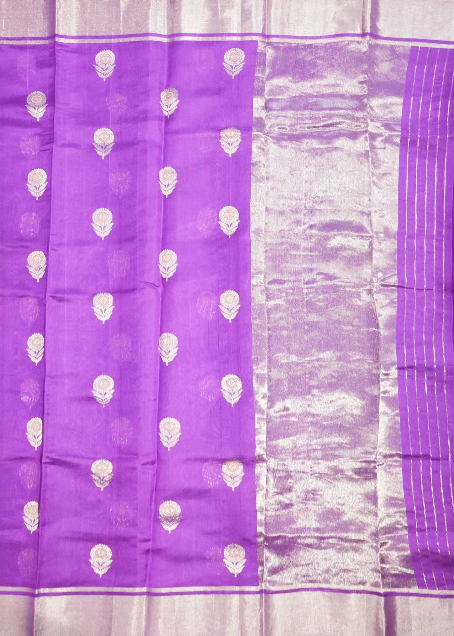Light Violet Chanderi Eknali Zari Buti Pure Silk Handloom Saree