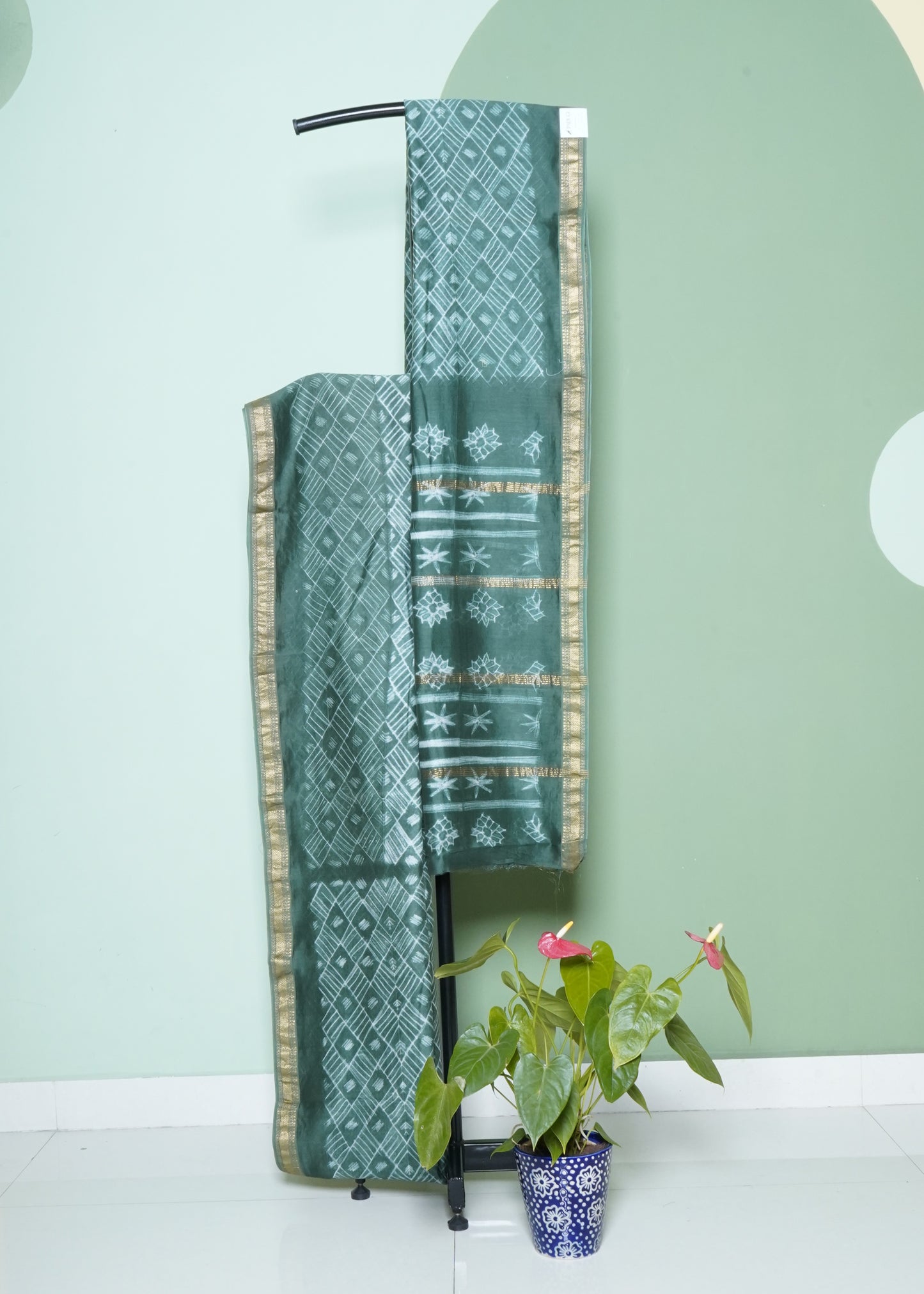 Dark Green Maheshwari Shibori Pure Cotton Silk Handloom Saree