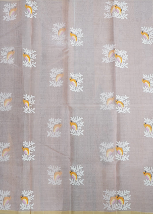 Light Apricot Bengal Bird Jamdhani Buti Pure Silk Handloom saree