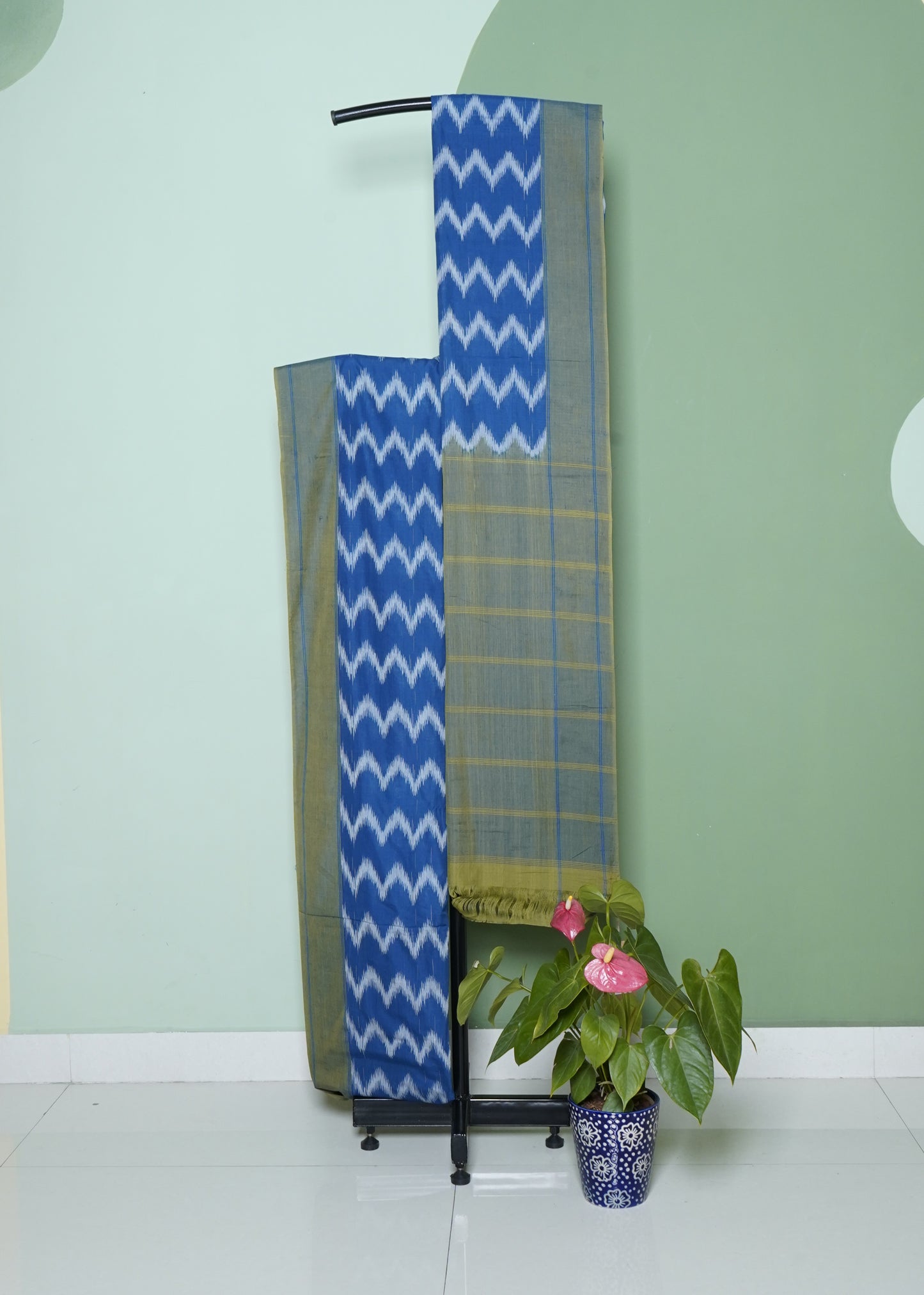 Blue Pochampally Warp Ikkat All Over Pure Cotton Handloom Saree