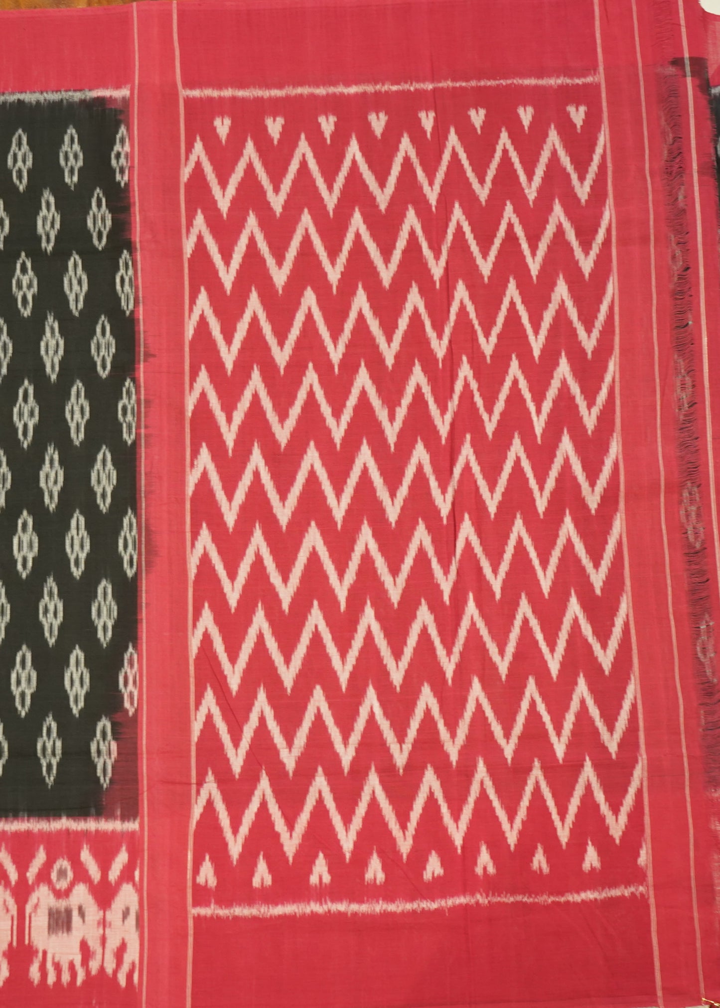 Black Pochampally Weft Ikkat All Over Pure Cotton Handloom Saree