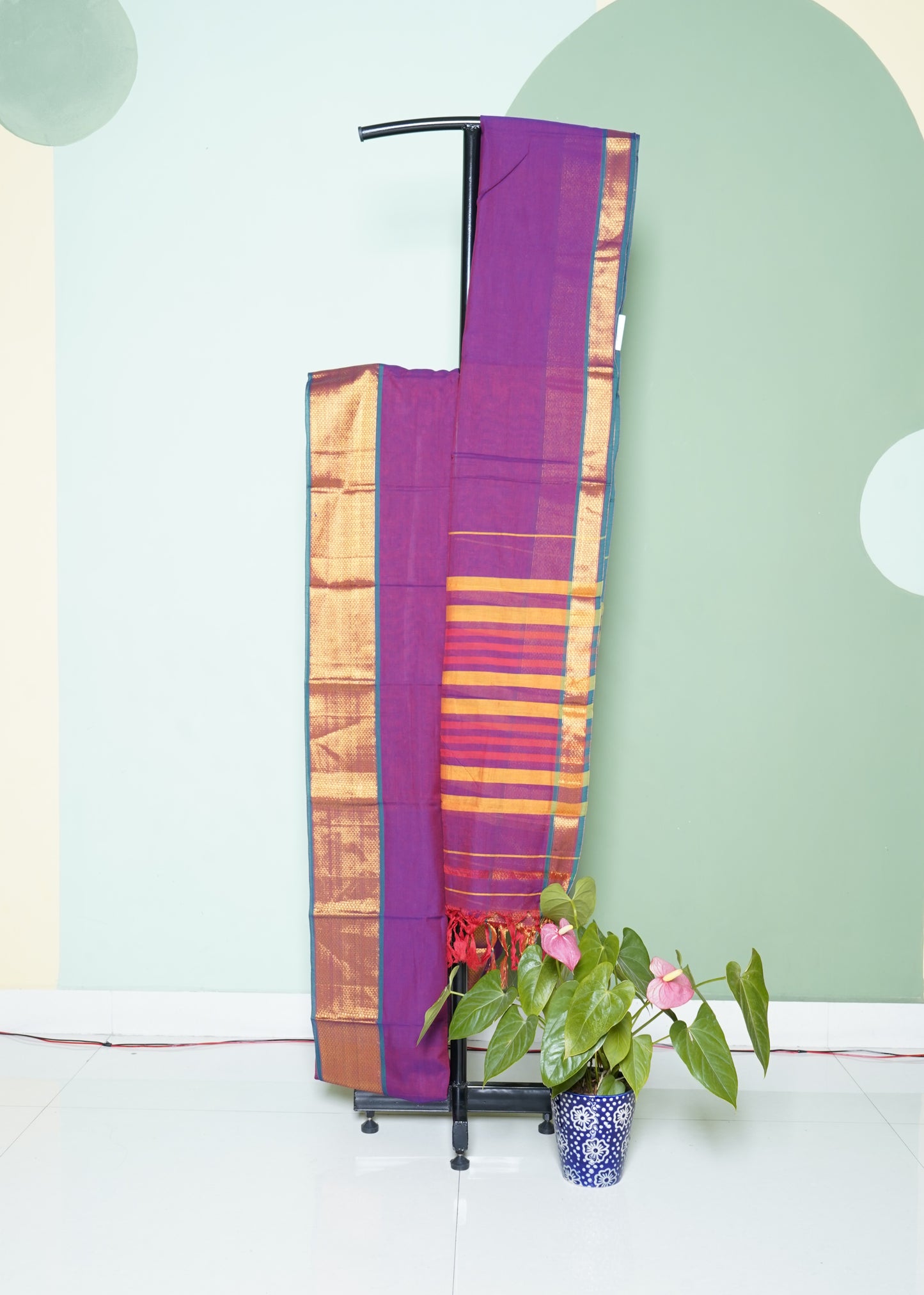 Voilet Narayanpet Pure Cotton Handloom Saree