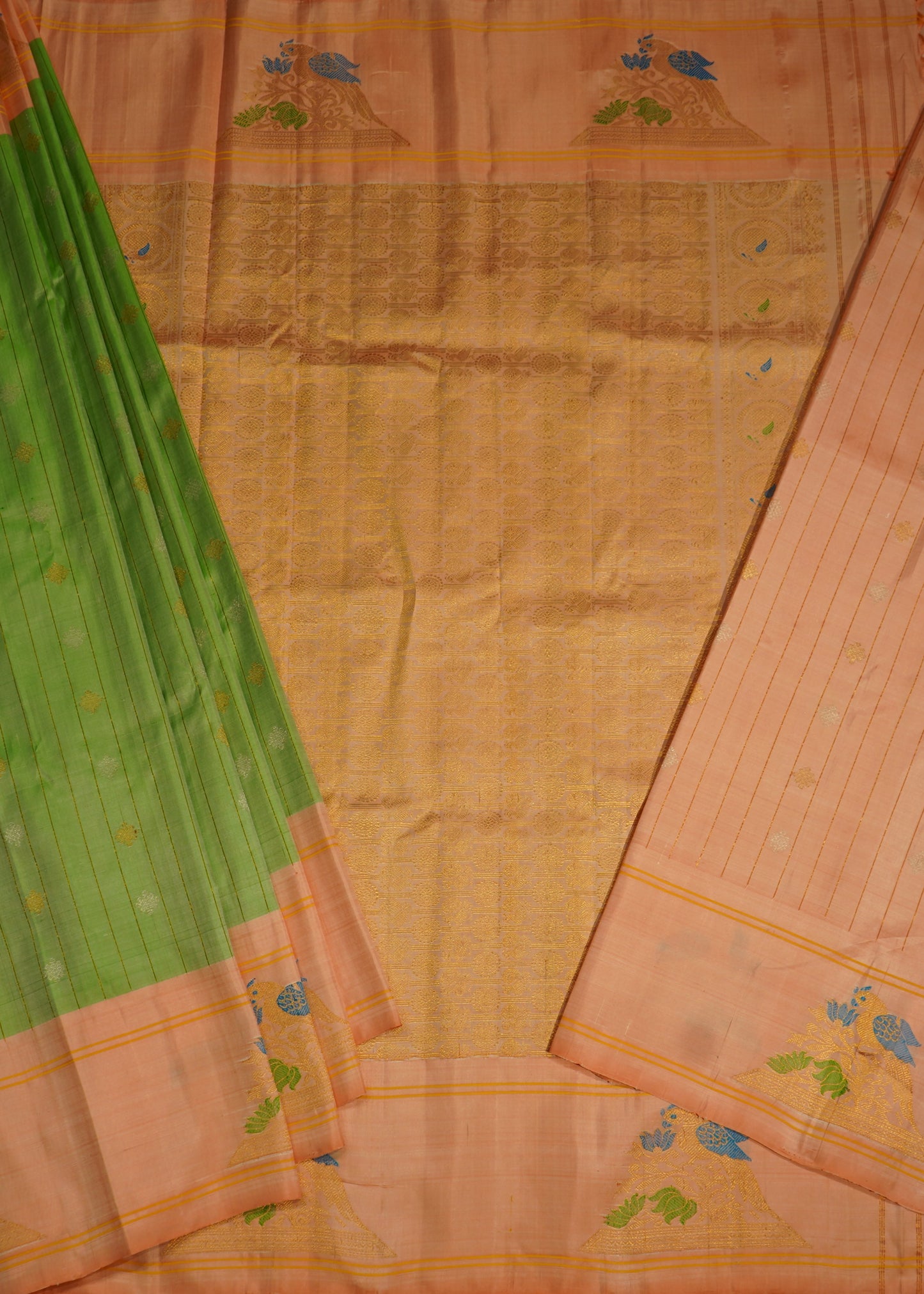 Light Green Gadwal Zari Buti Stripes Pure Silk Handloom Saree