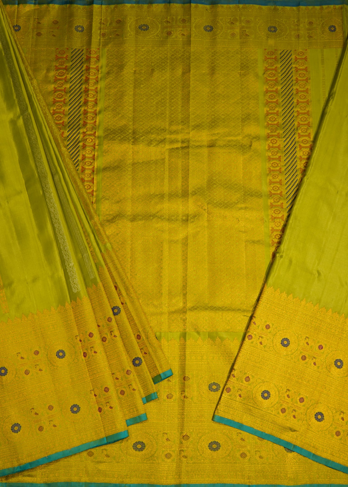 Light Green Gadwal Zari Buti Stripes Pure Silk Handloom Saree